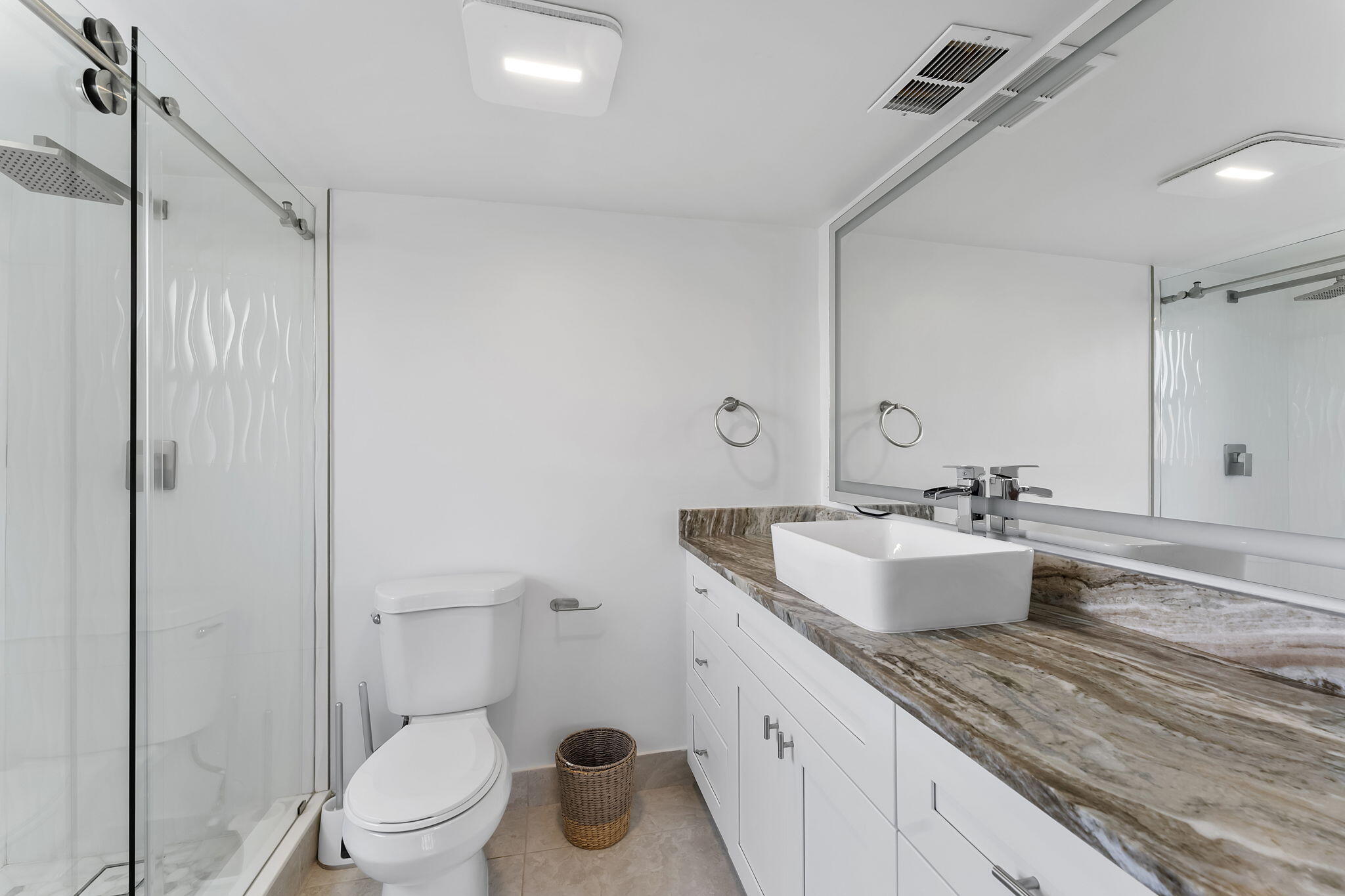1037 Guildford C