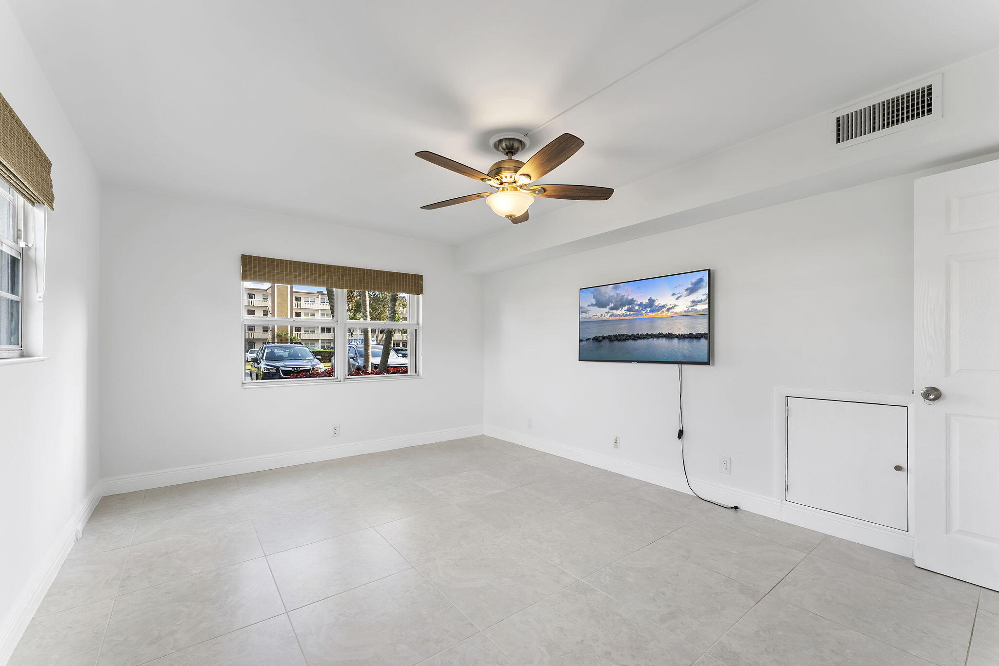 1037 Guildford C