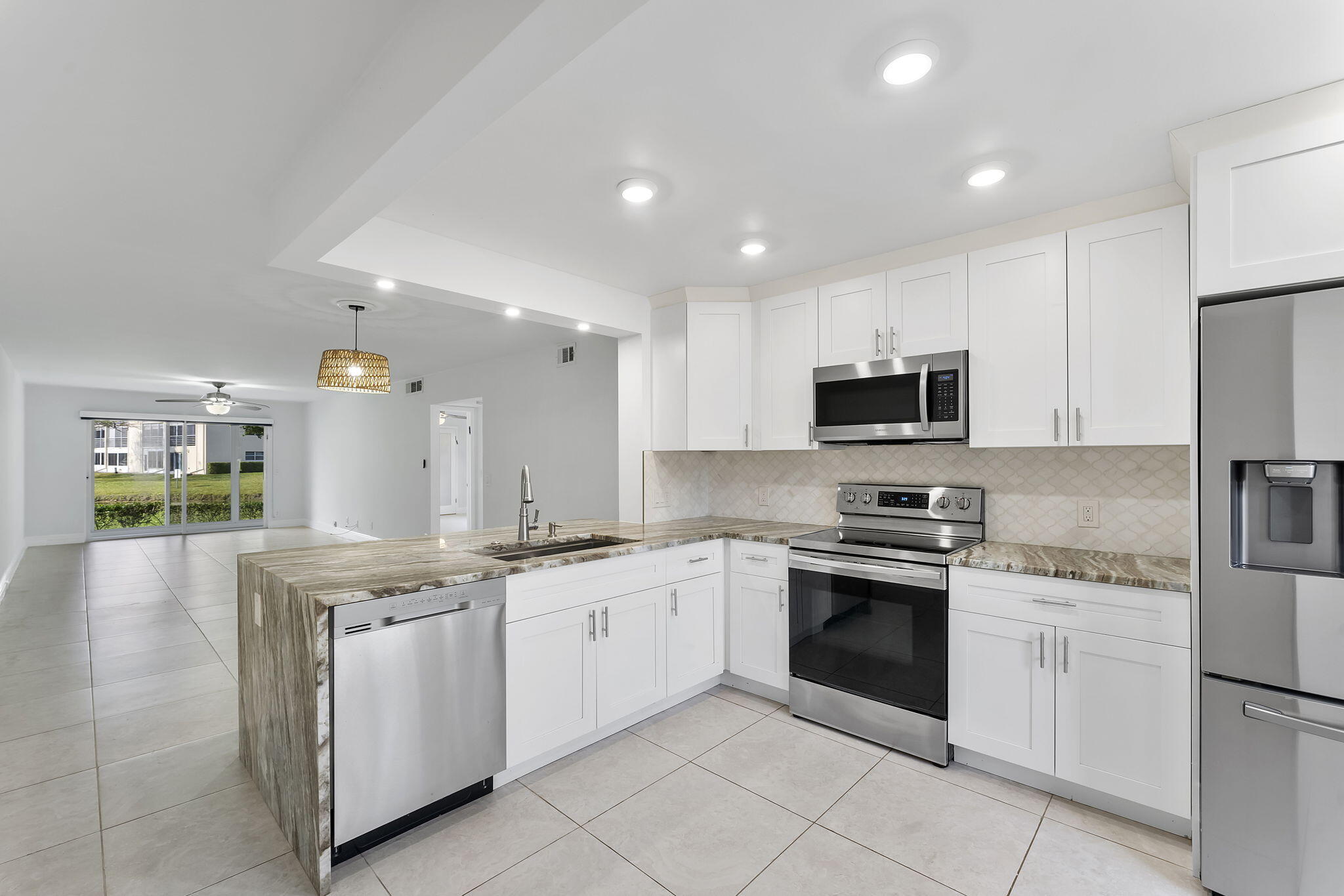 1037 Guildford C