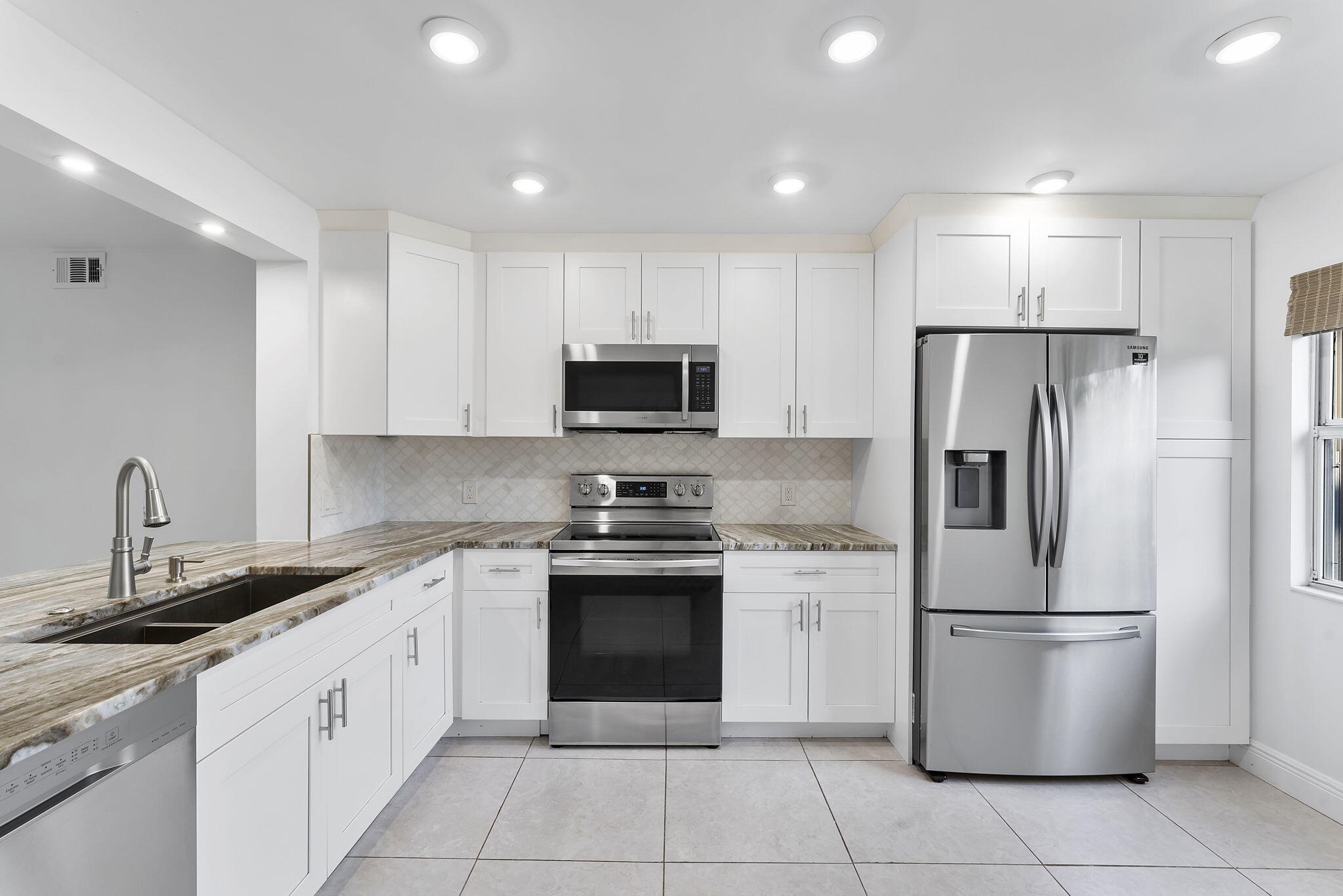 1037 Guildford C