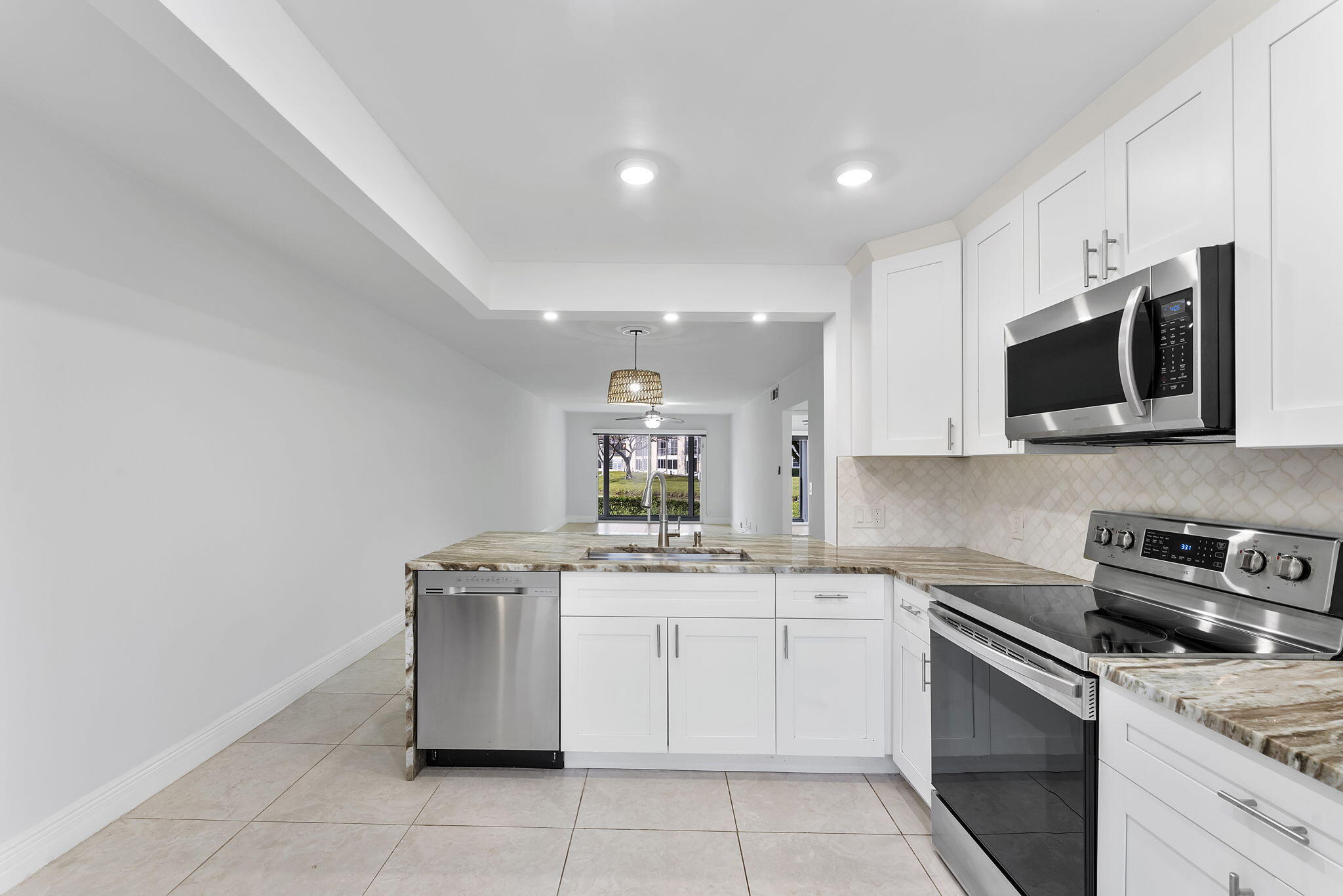 1037 Guildford C