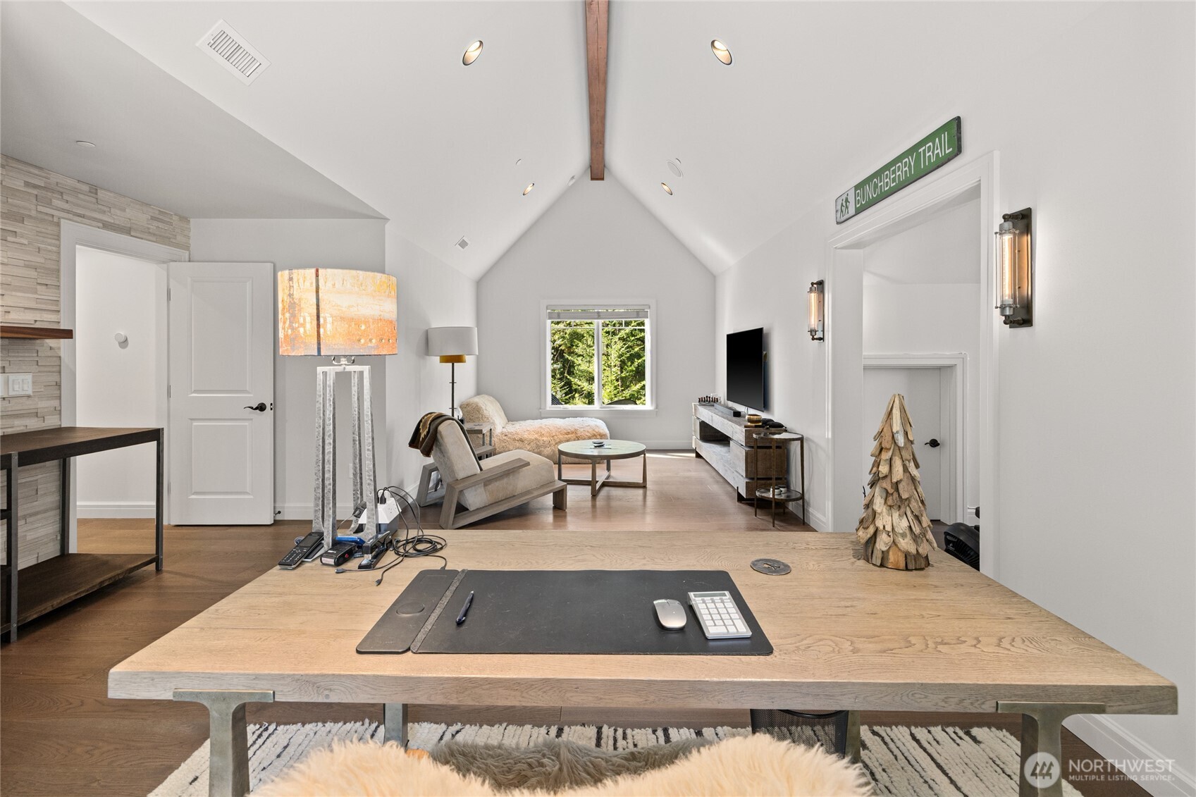 160 Bunchberry Court