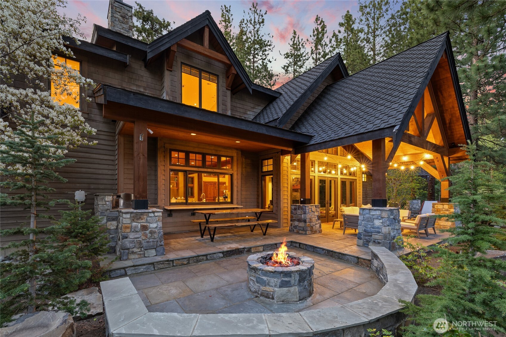 160 Bunchberry Court