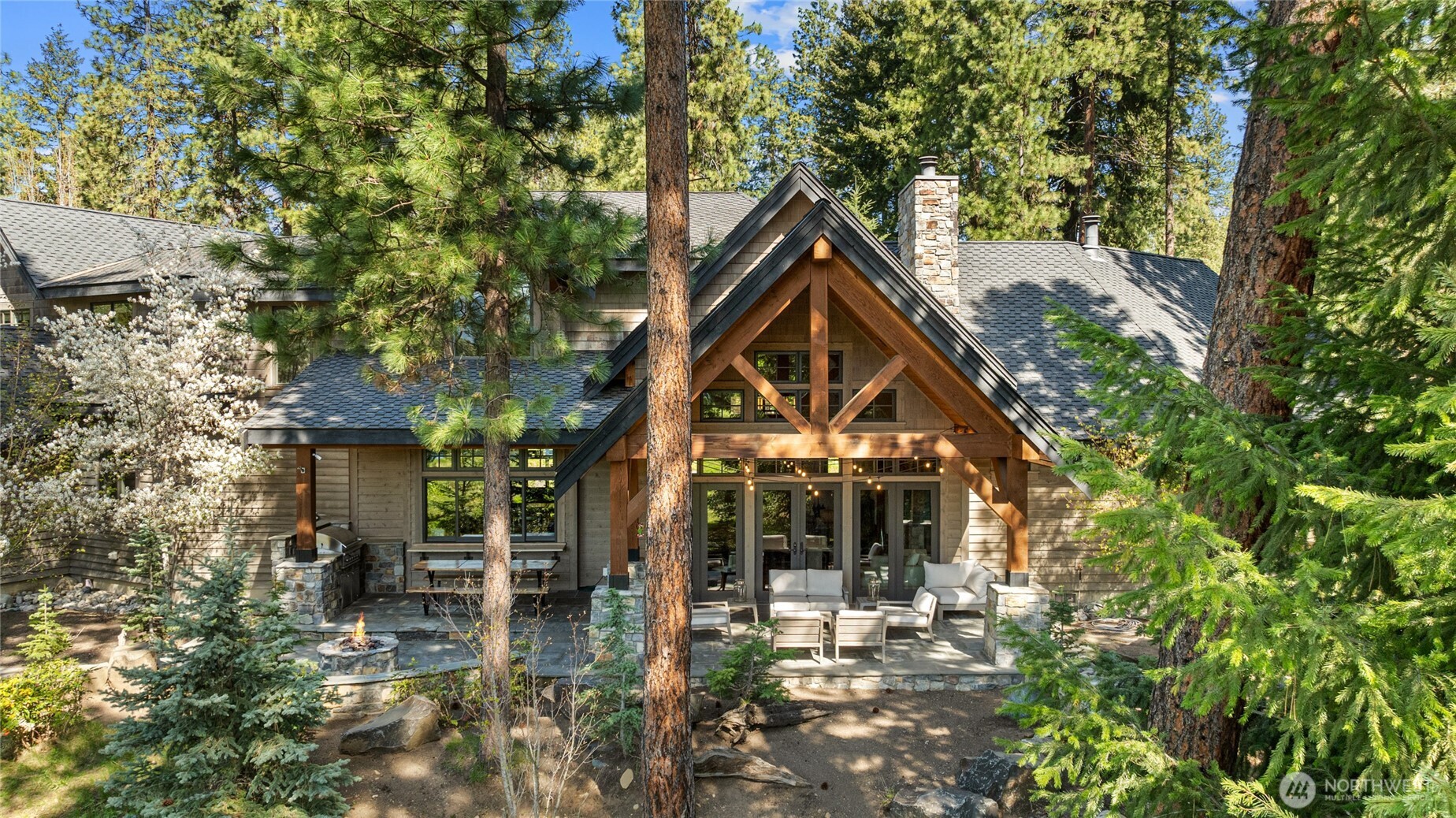 160 Bunchberry Court