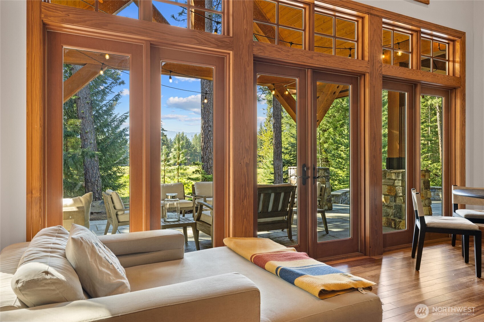 160 Bunchberry Court