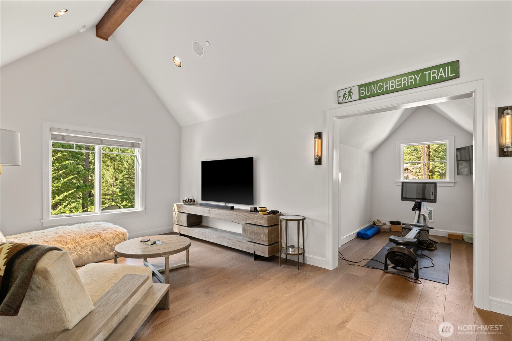 160 Bunchberry Court