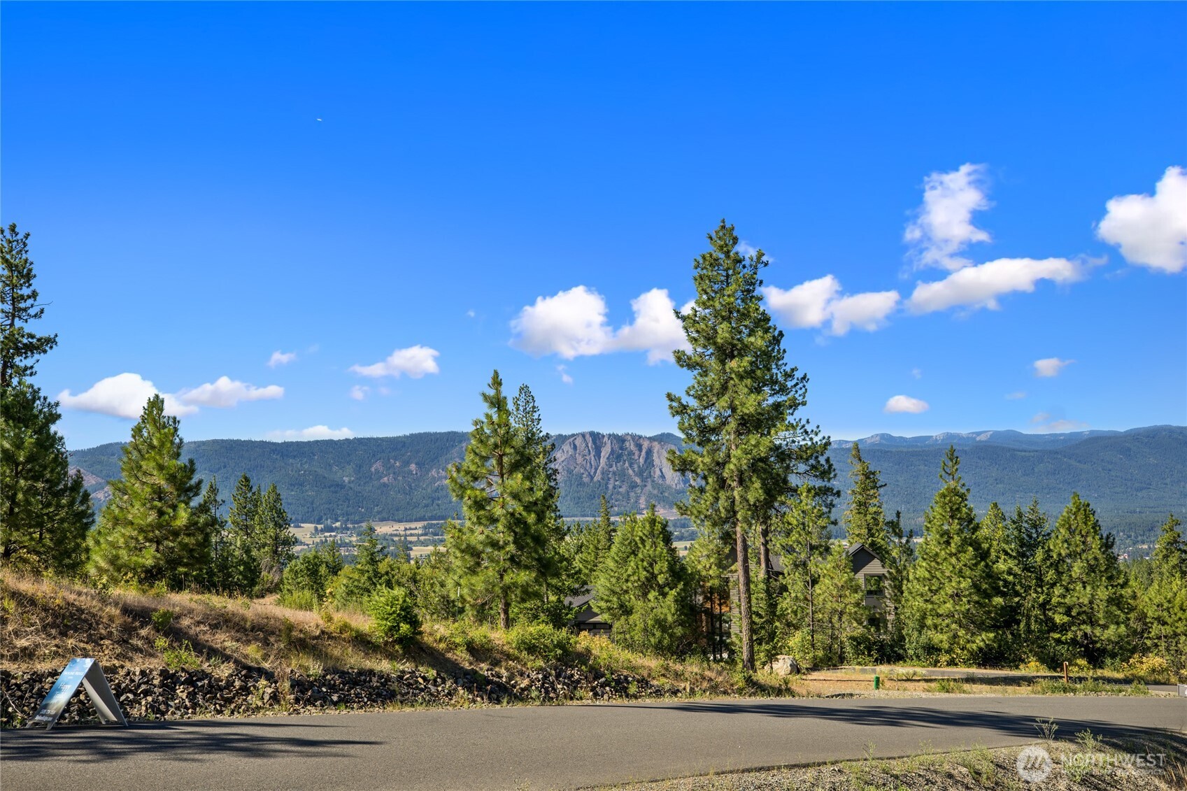 18 Forest Ridge Drive