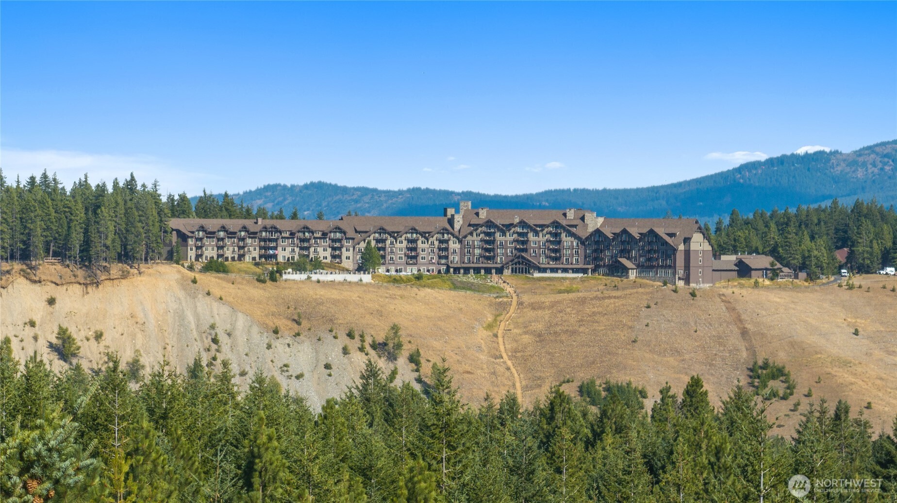711 Ruby King Loop