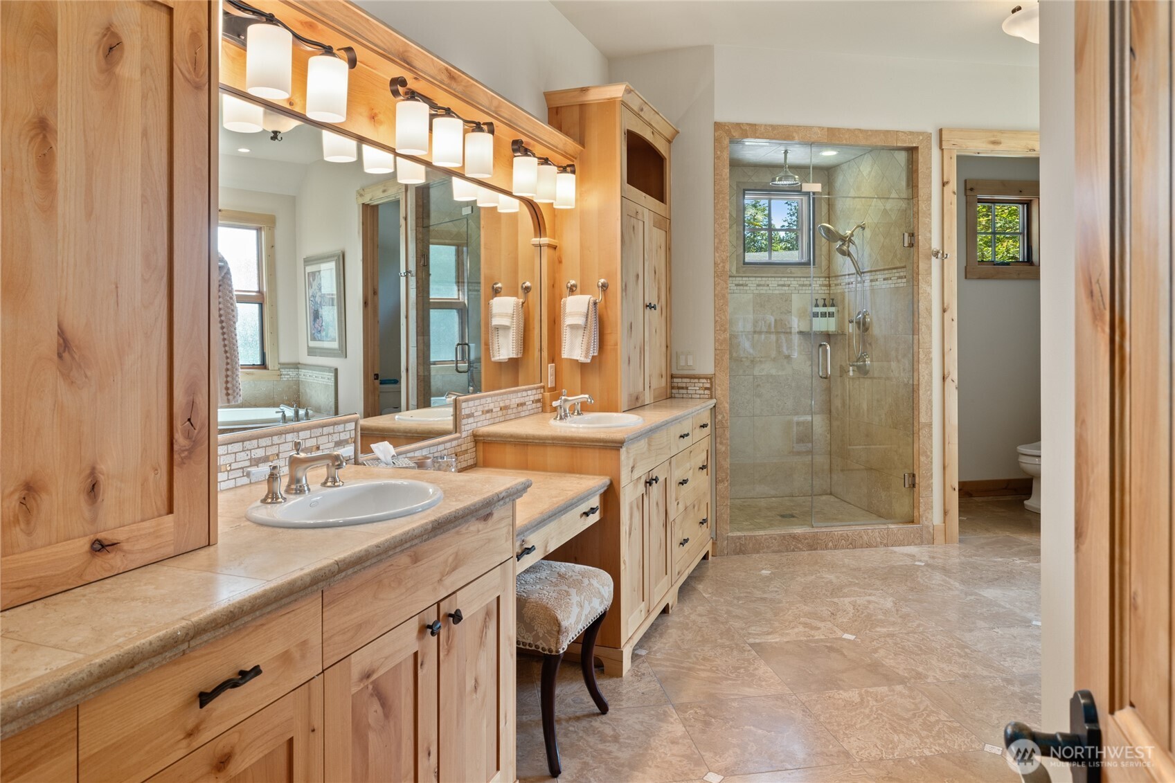 1531 Larkspur Loop