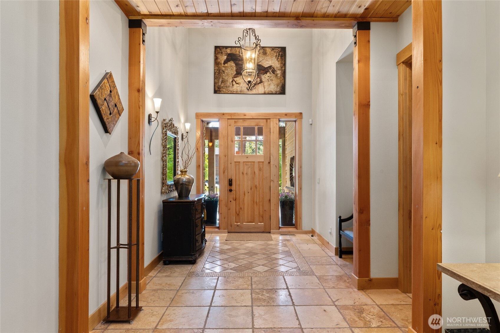 1531 Larkspur Loop