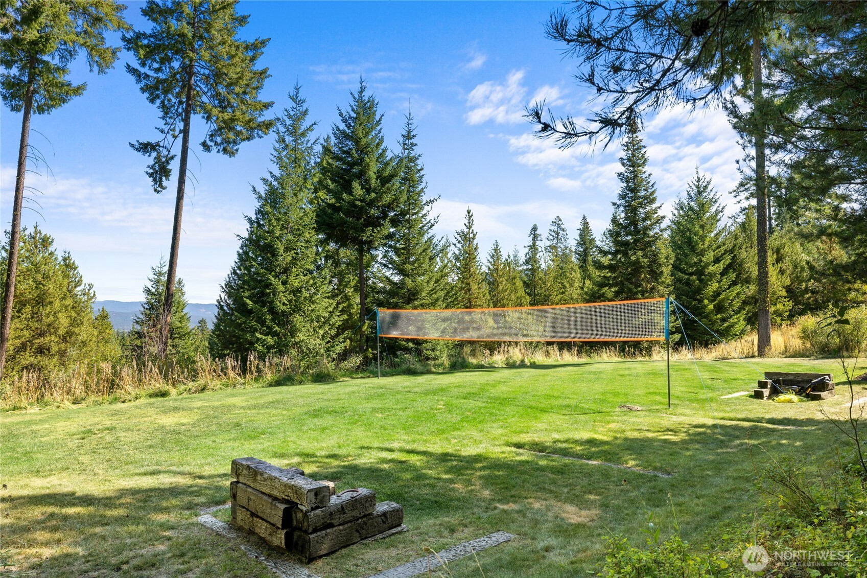 991 Trailside Drive
