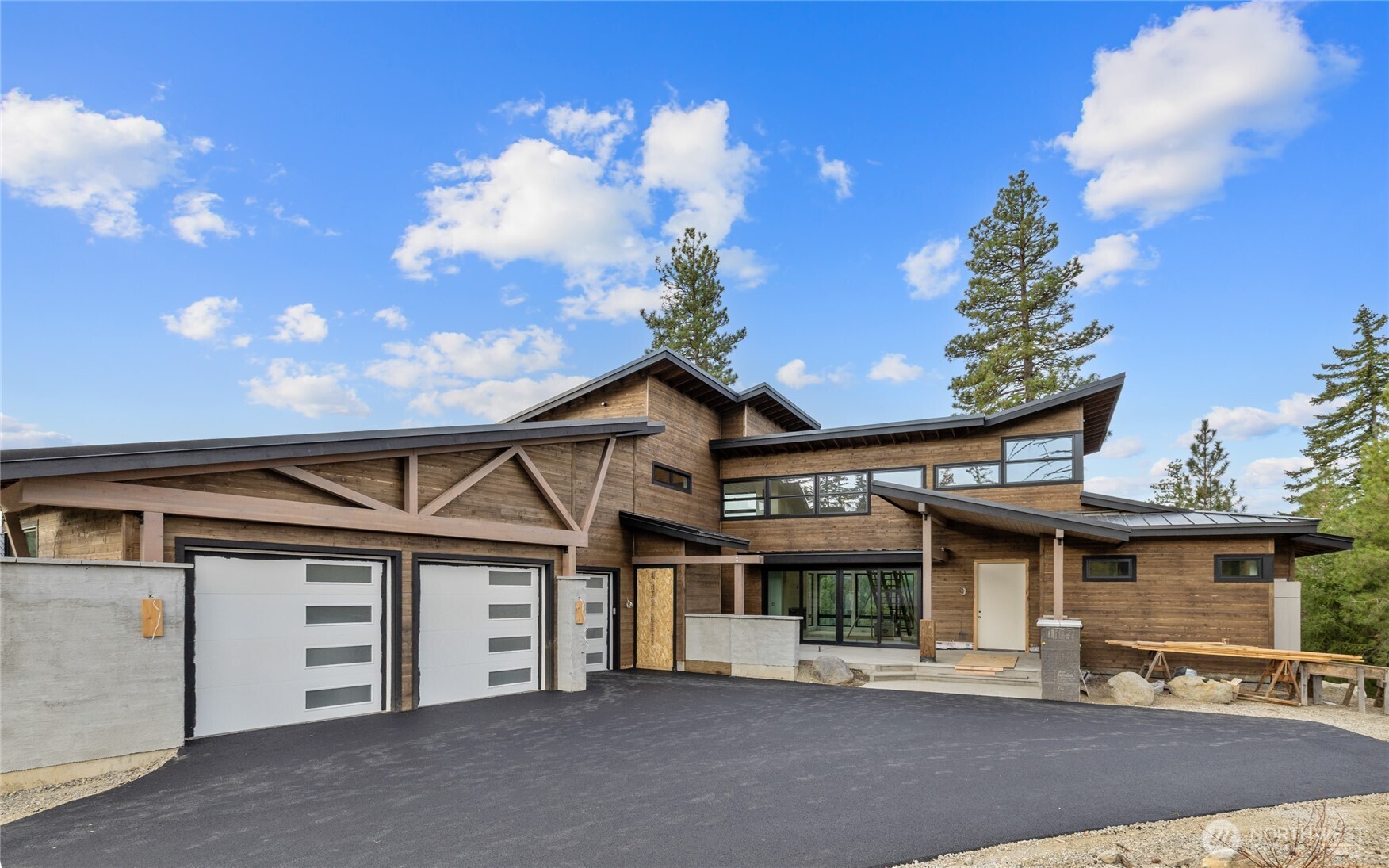 331 Kokanee Loop