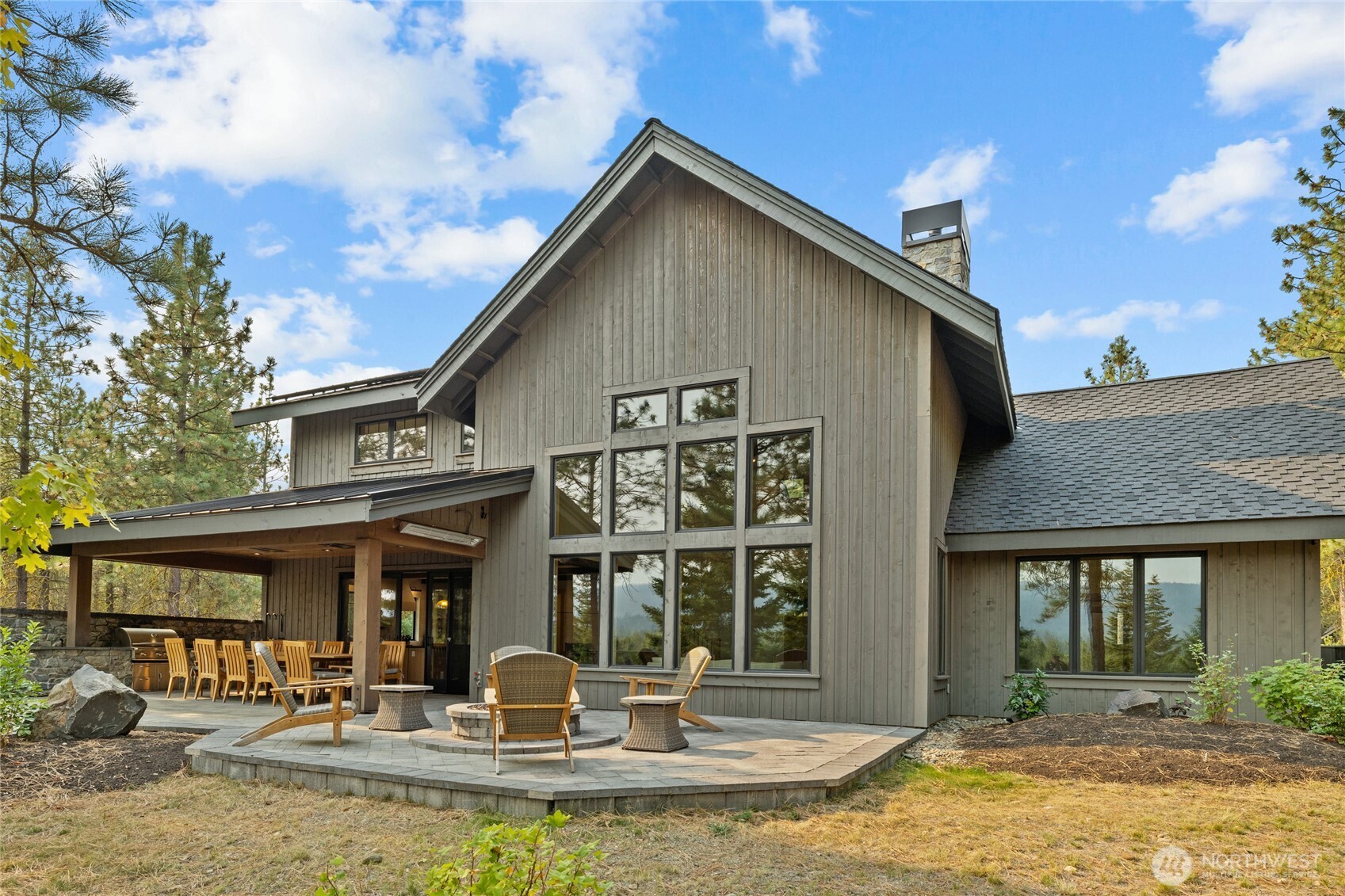 1141 Southern Star Lane