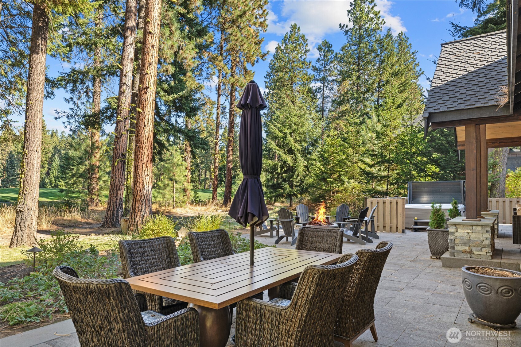 1020 Larkspur Loop