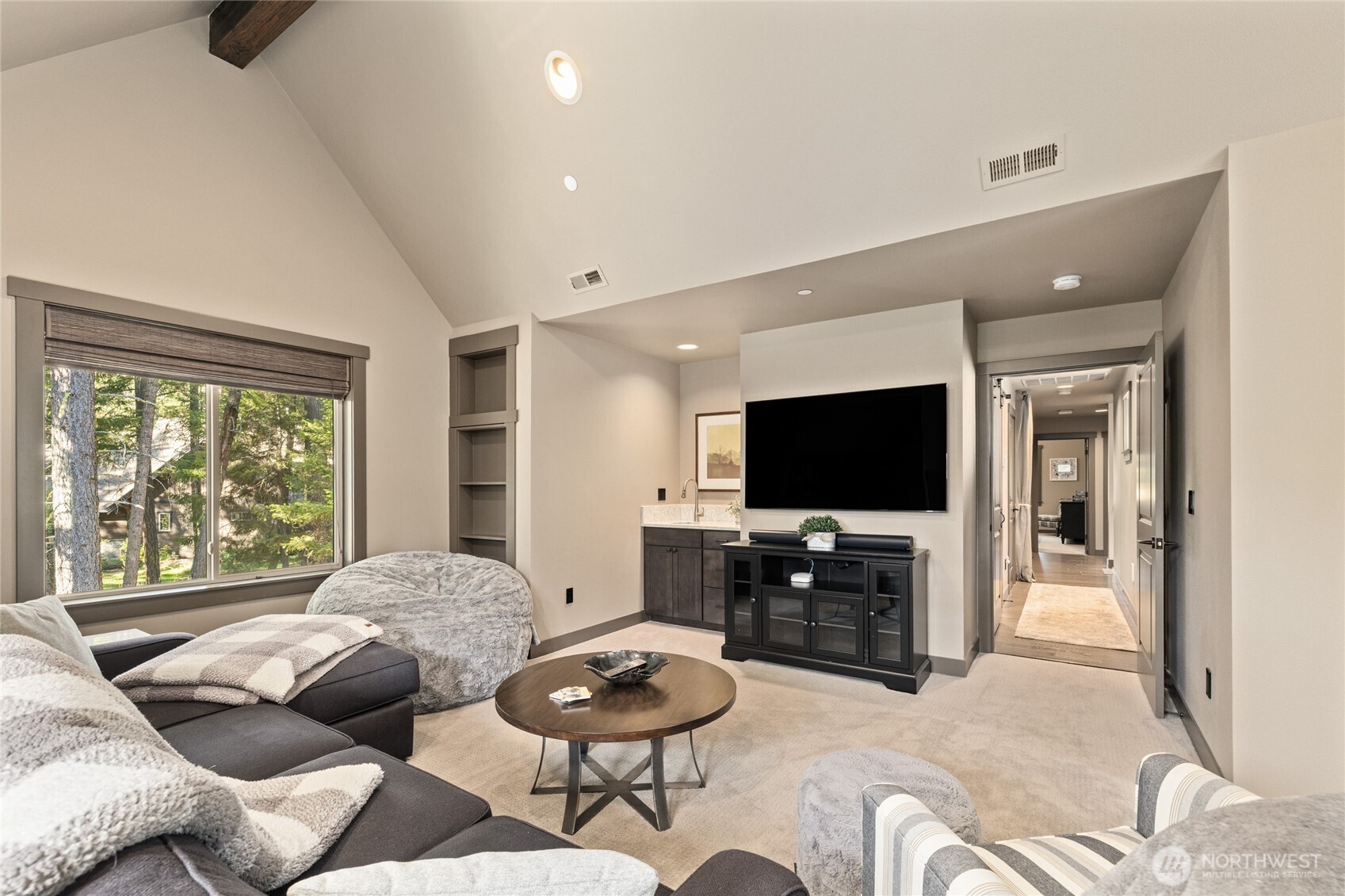 1020 Larkspur Loop