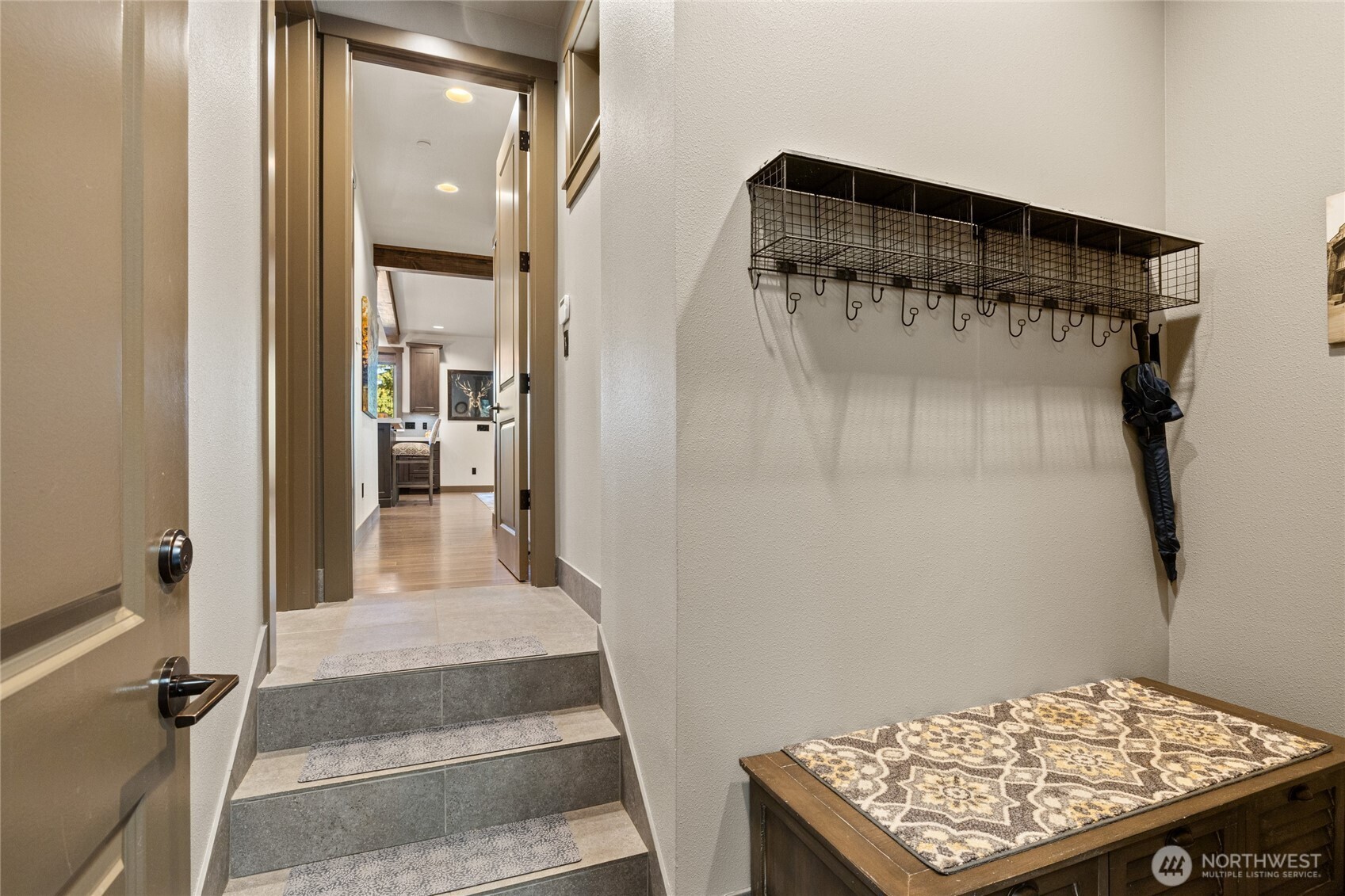 1020 Larkspur Loop
