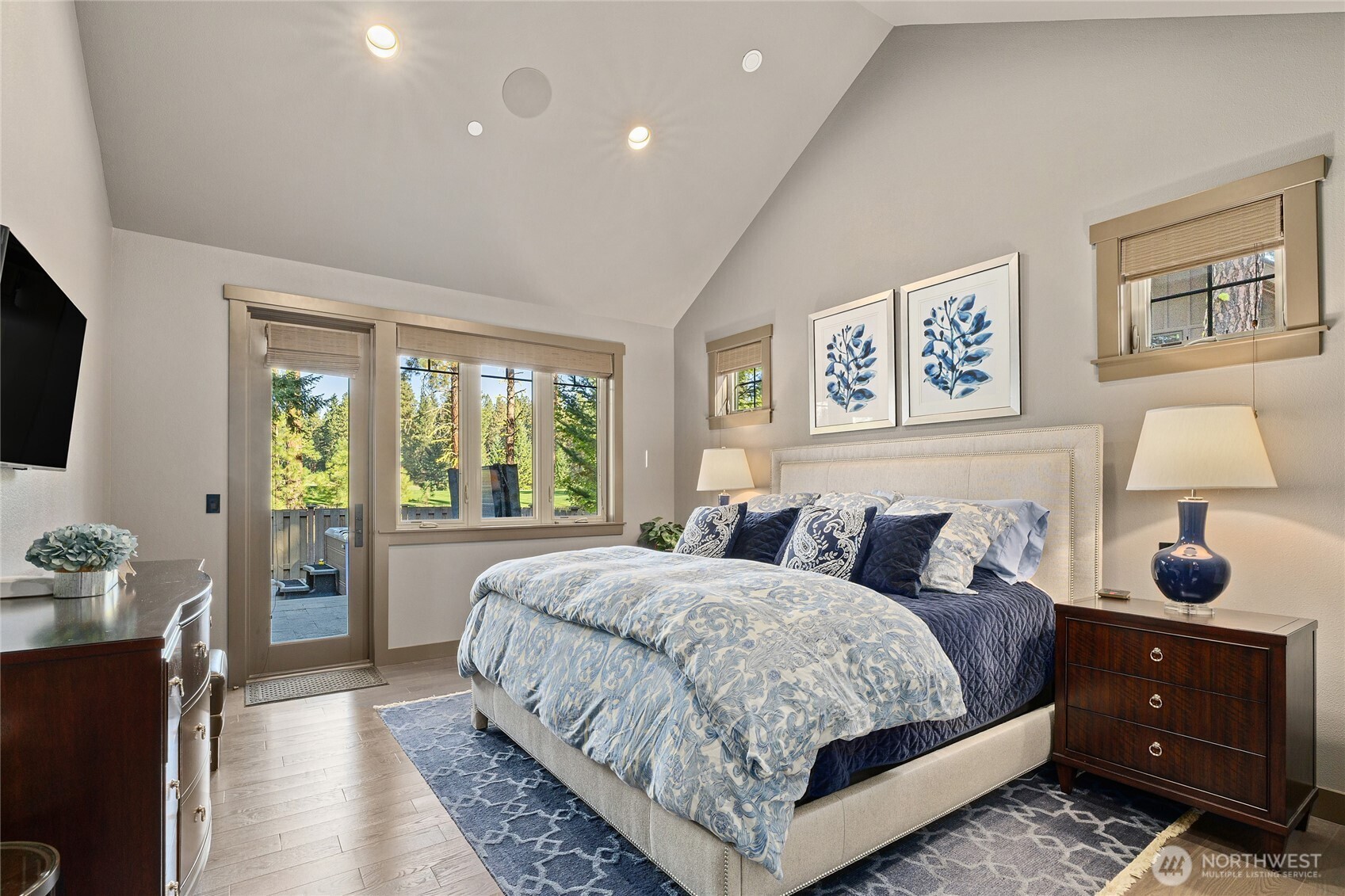 1020 Larkspur Loop