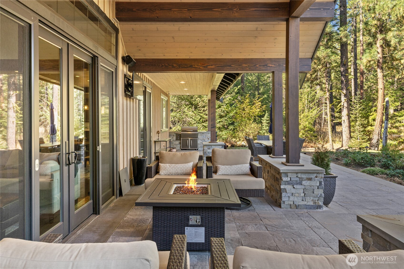 1020 Larkspur Loop