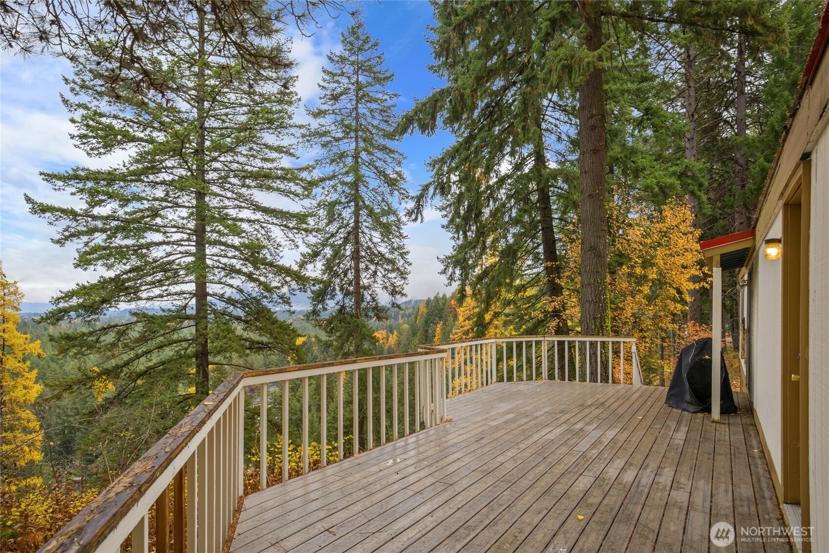 590 Oakmont Drive