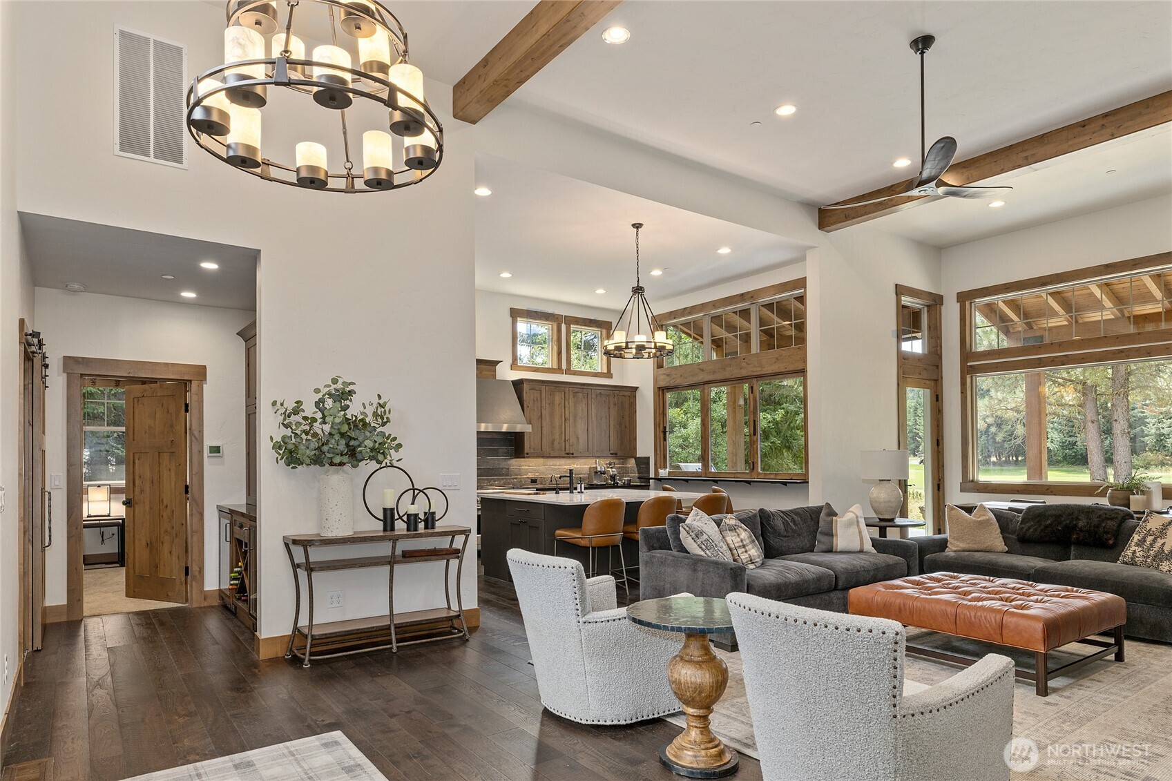 291 Ruby King Loop