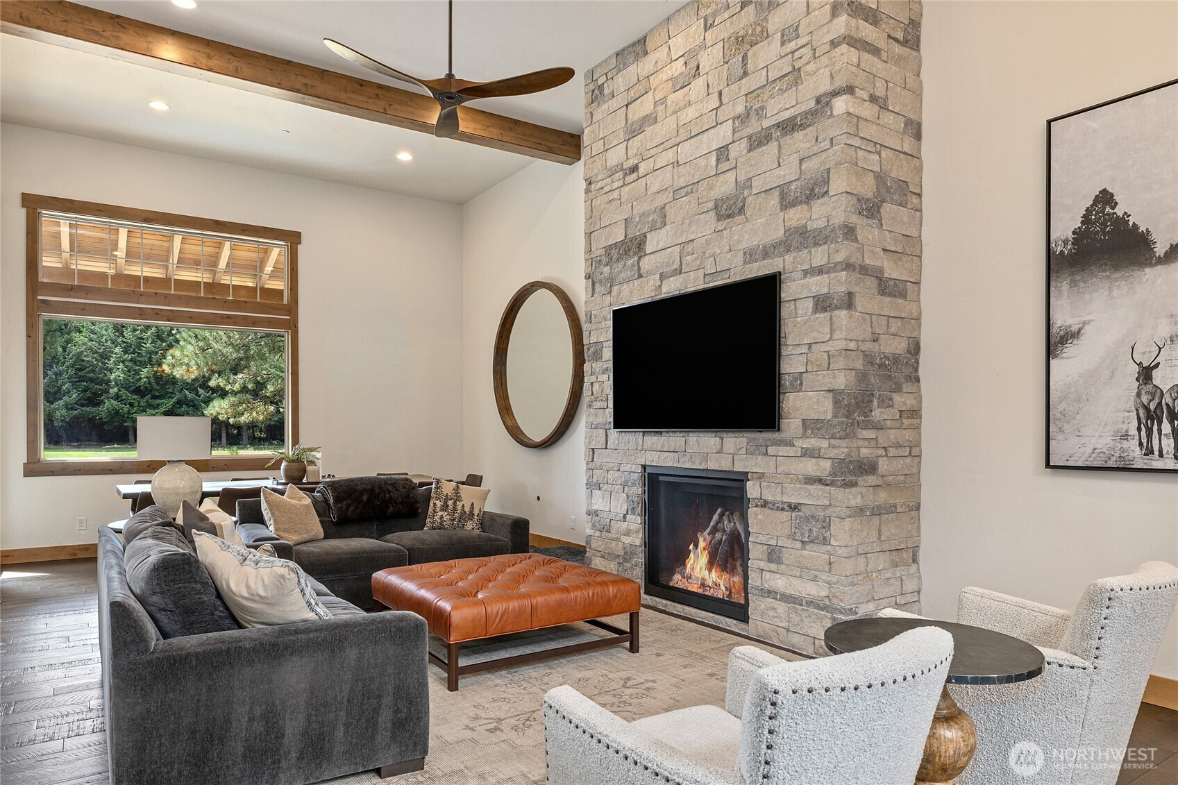 291 Ruby King Loop
