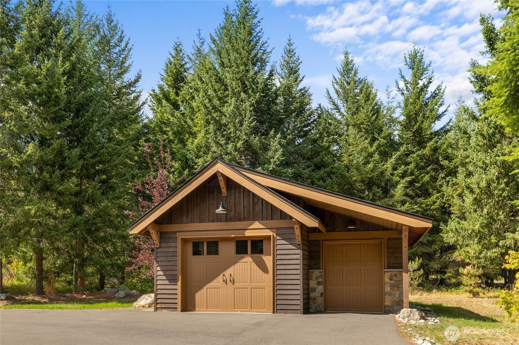 291 Ruby King Loop