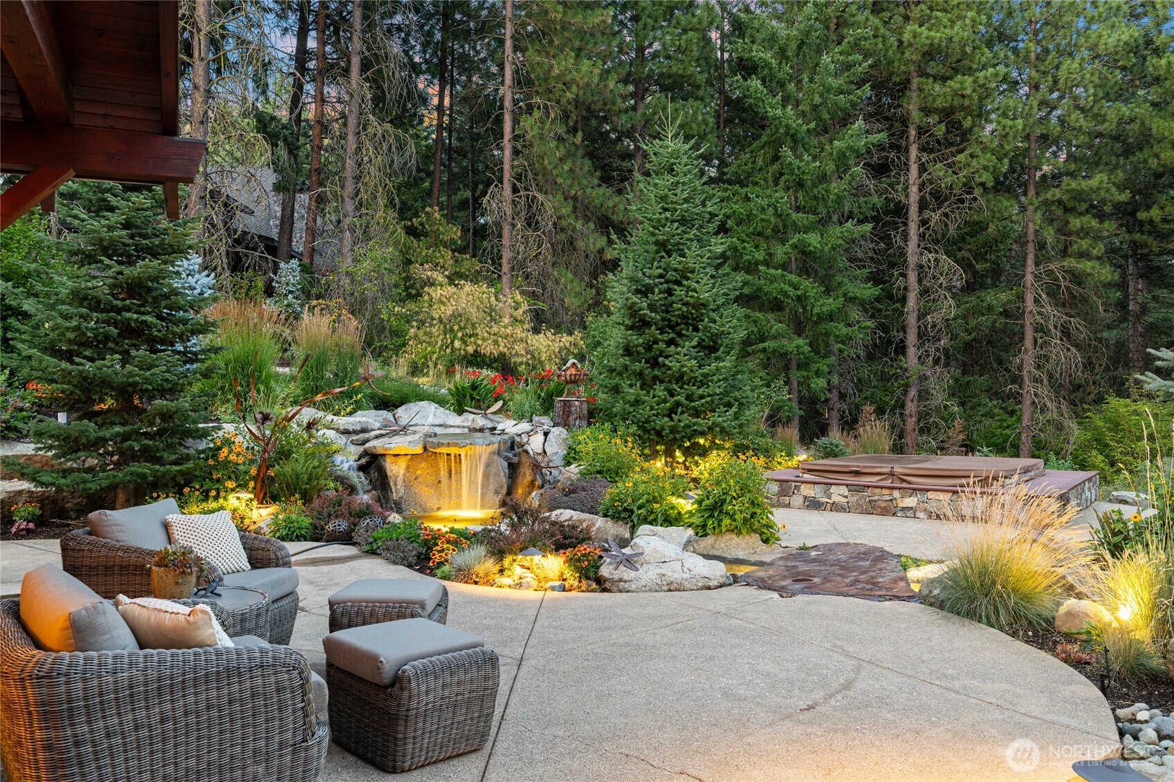 820 Iron Monarch Loop