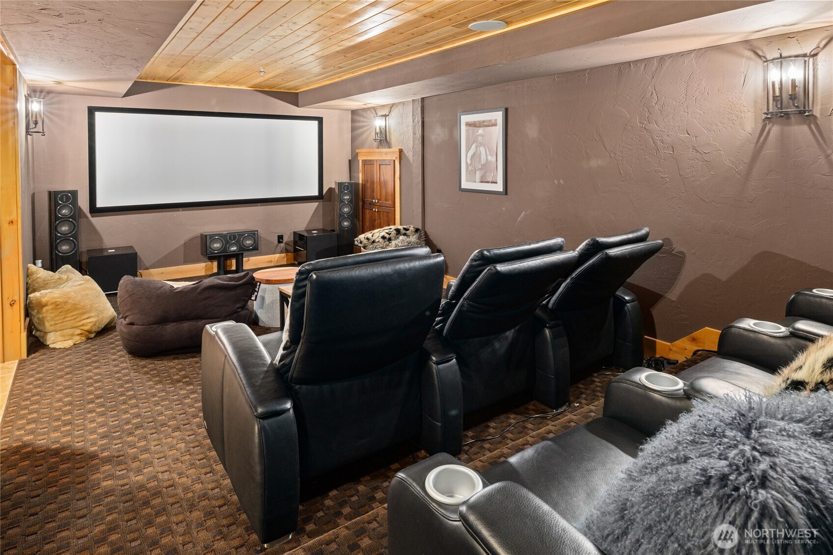 820 Iron Monarch Loop