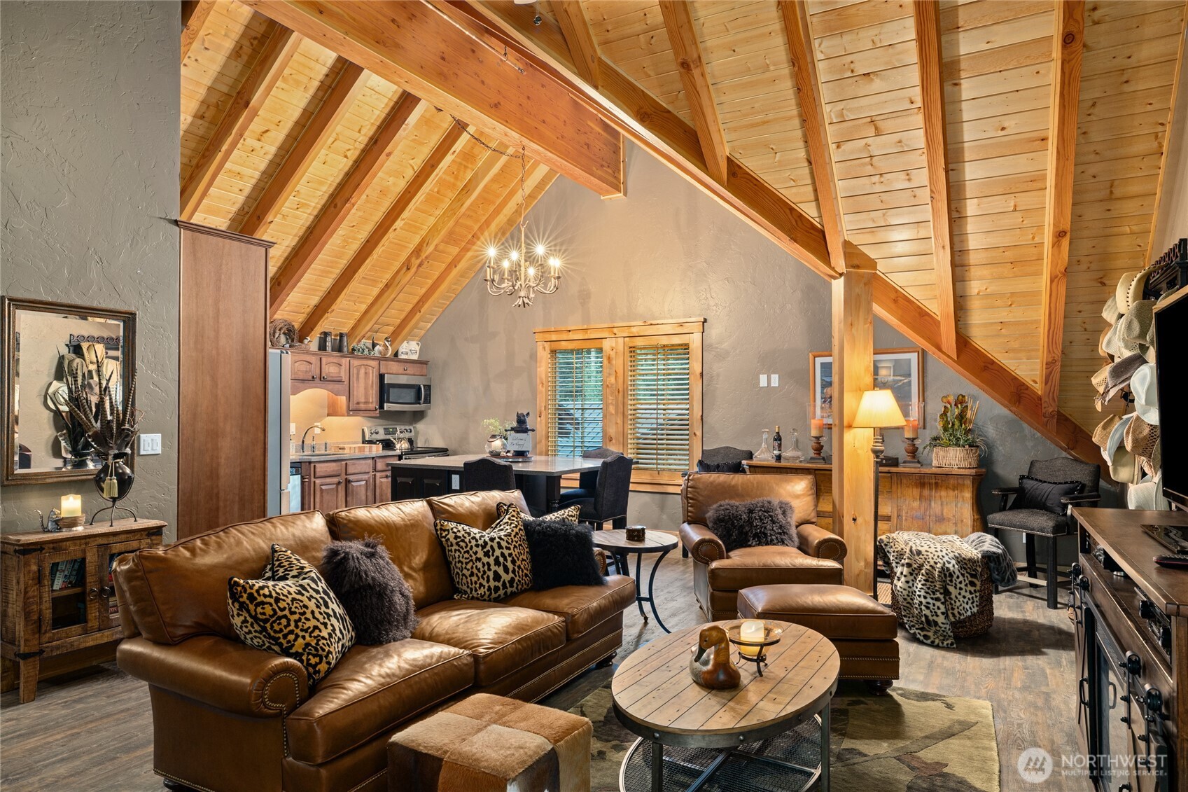 820 Iron Monarch Loop