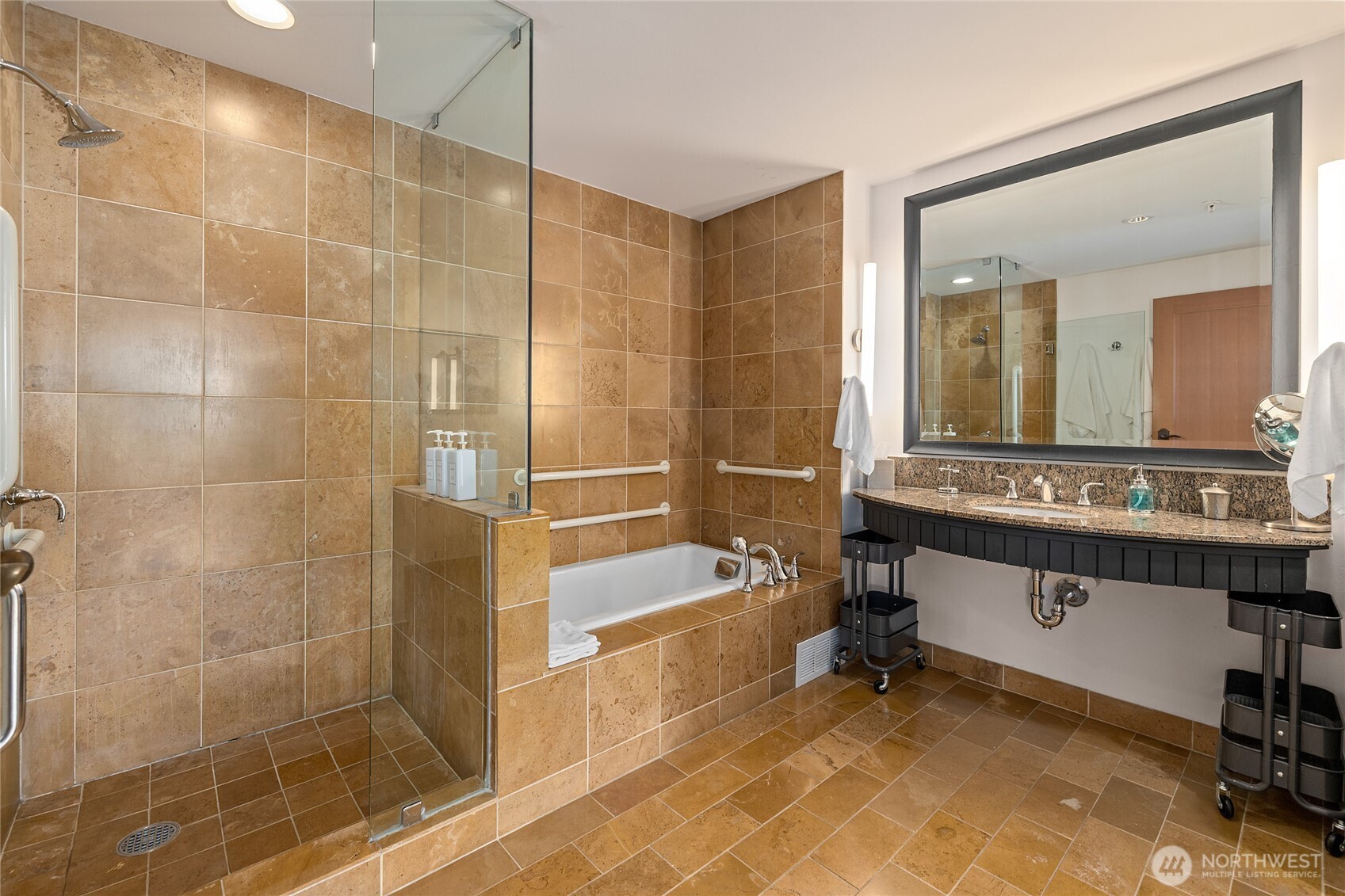 3600 Suncadia Trail Unit: 3023
