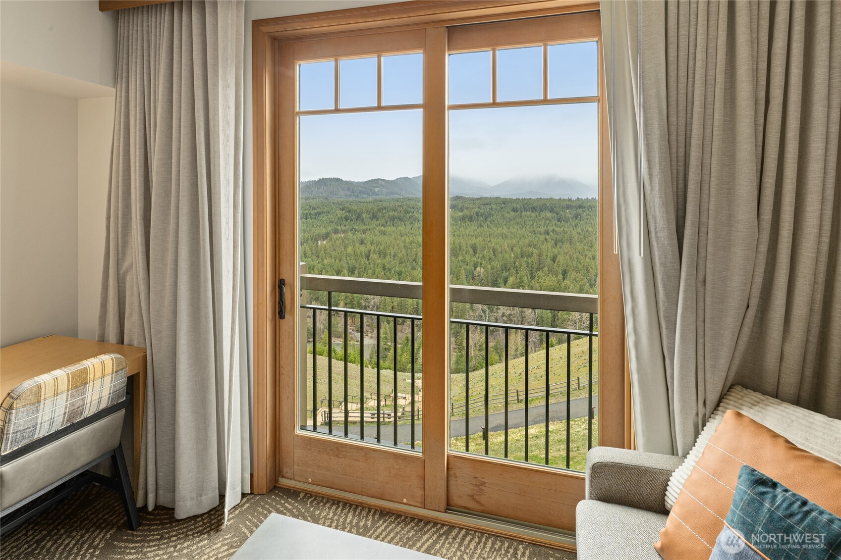 3600 Suncadia Trail Unit: 4049