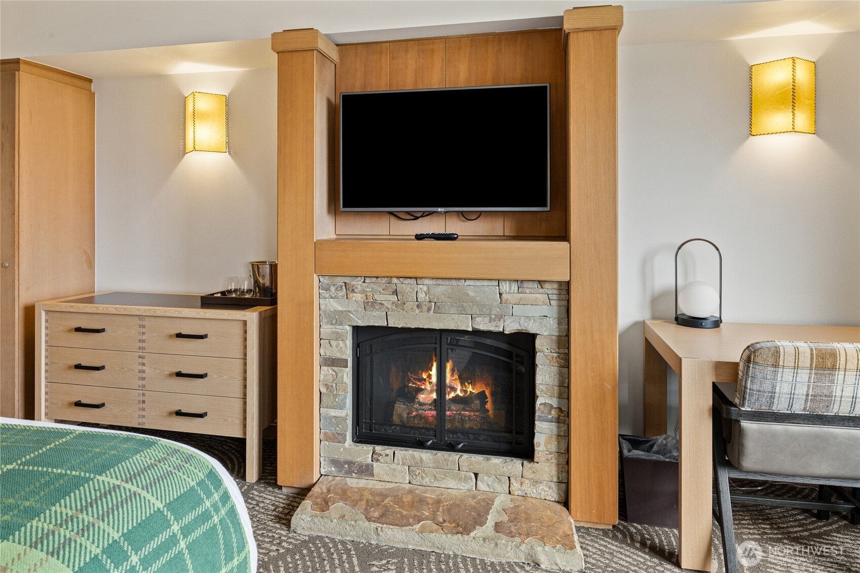 3600 Suncadia Trail Unit: 4049