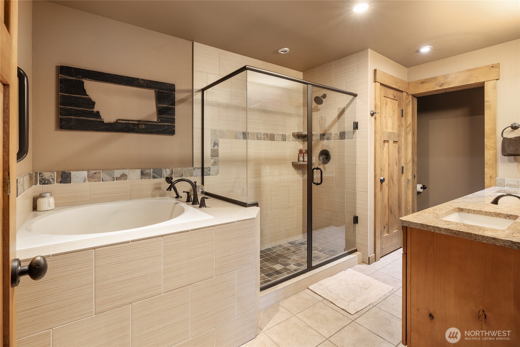 3770 Suncadia Trail Unit: 300