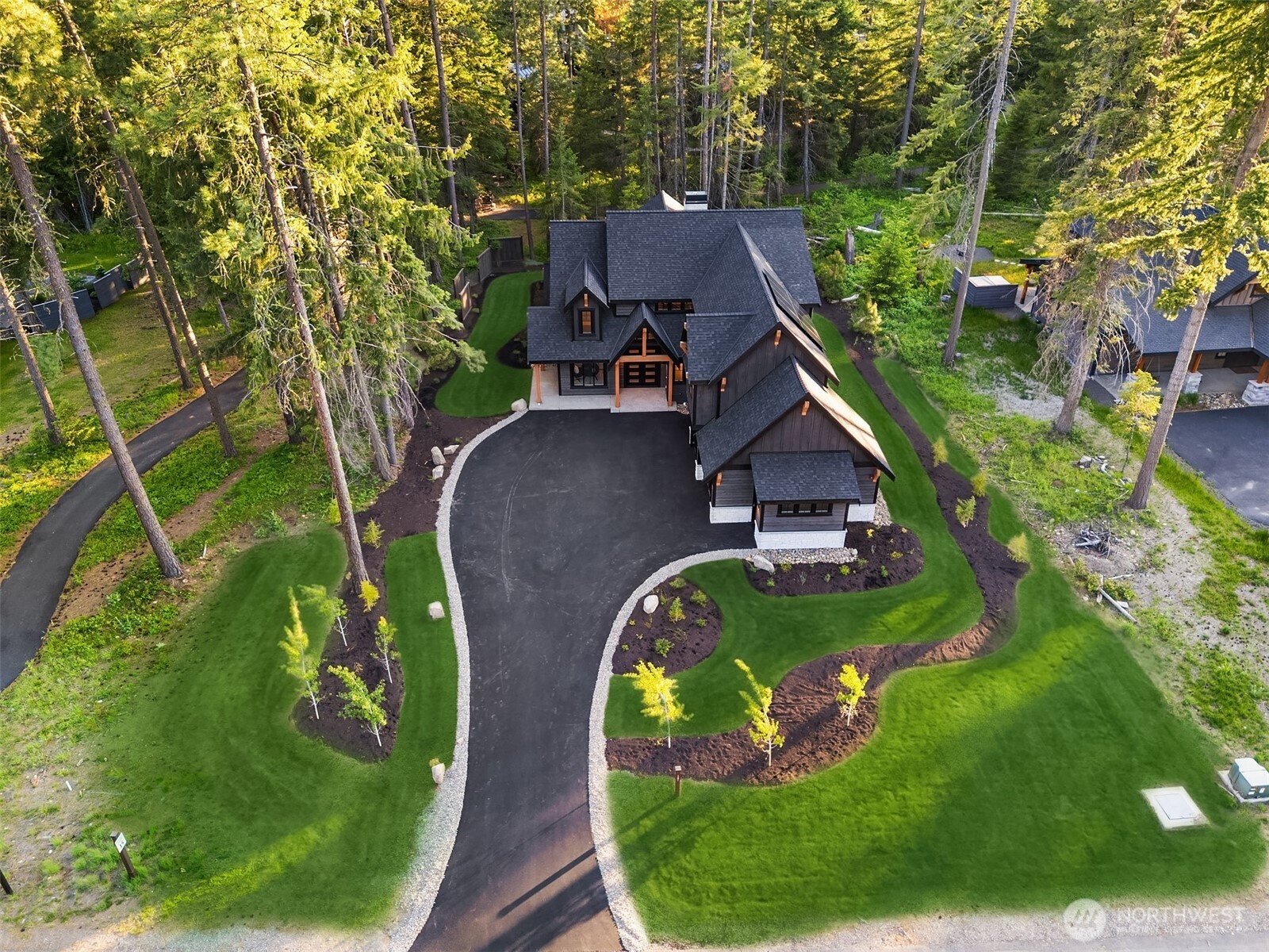 1281 Kokanee Loop