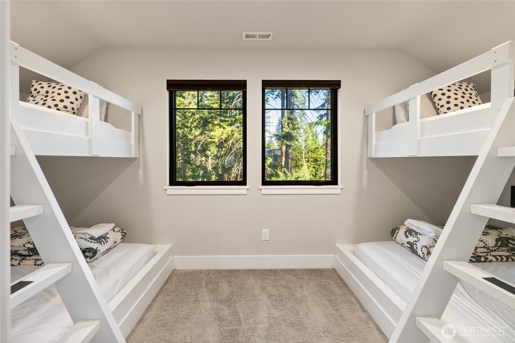1280 Kokanee Loop