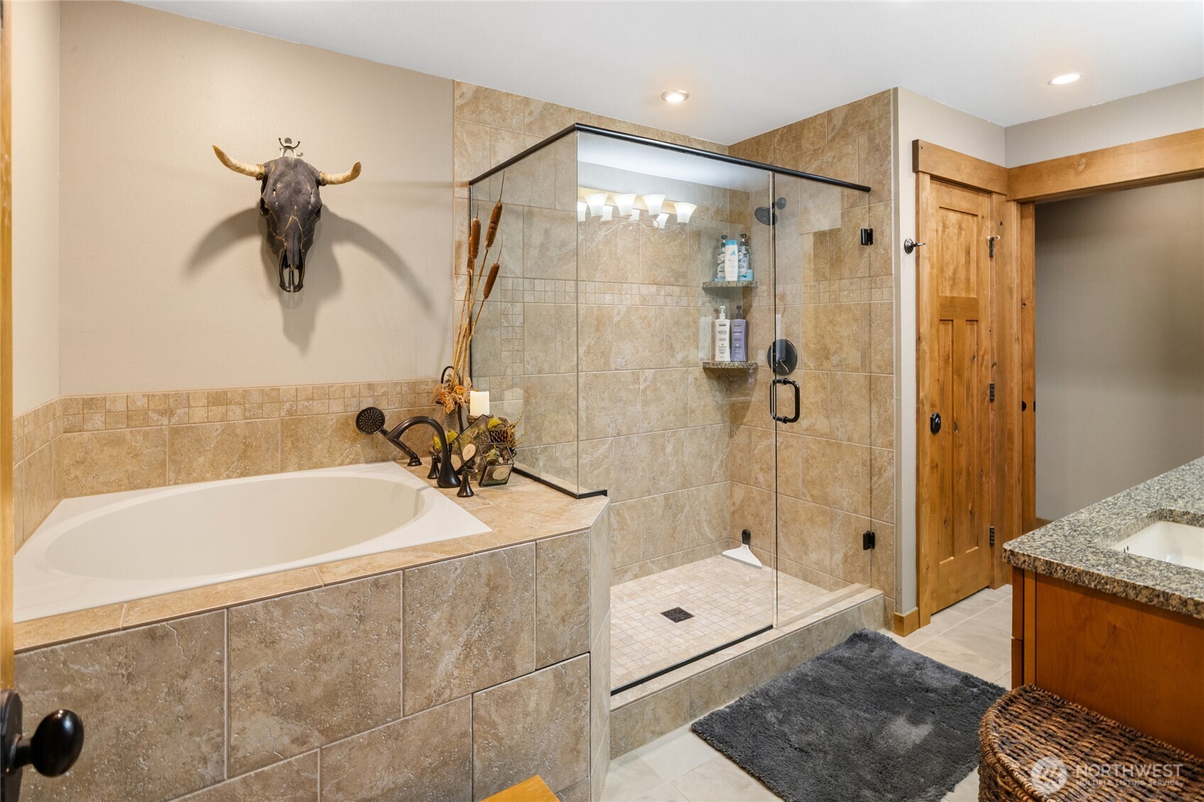 3770 Suncadia Trail Unit: 207
