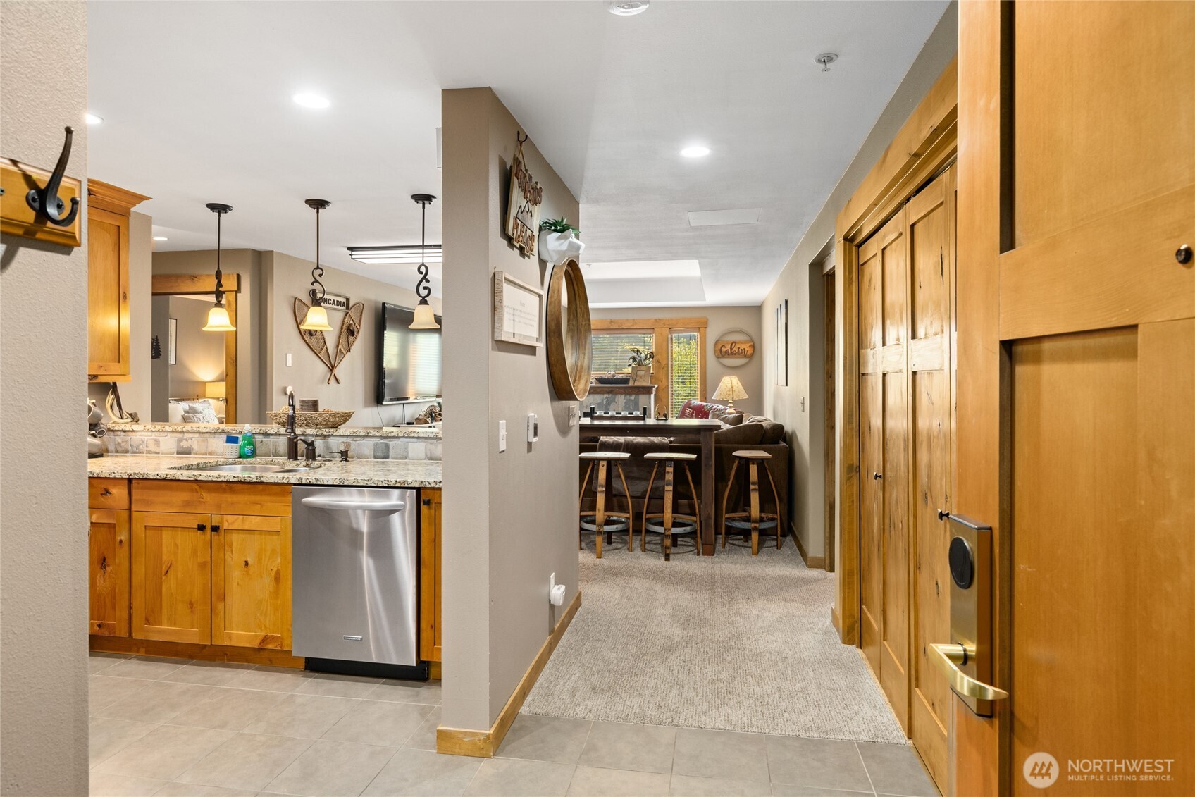 3770 Suncadia Trail Unit: 207