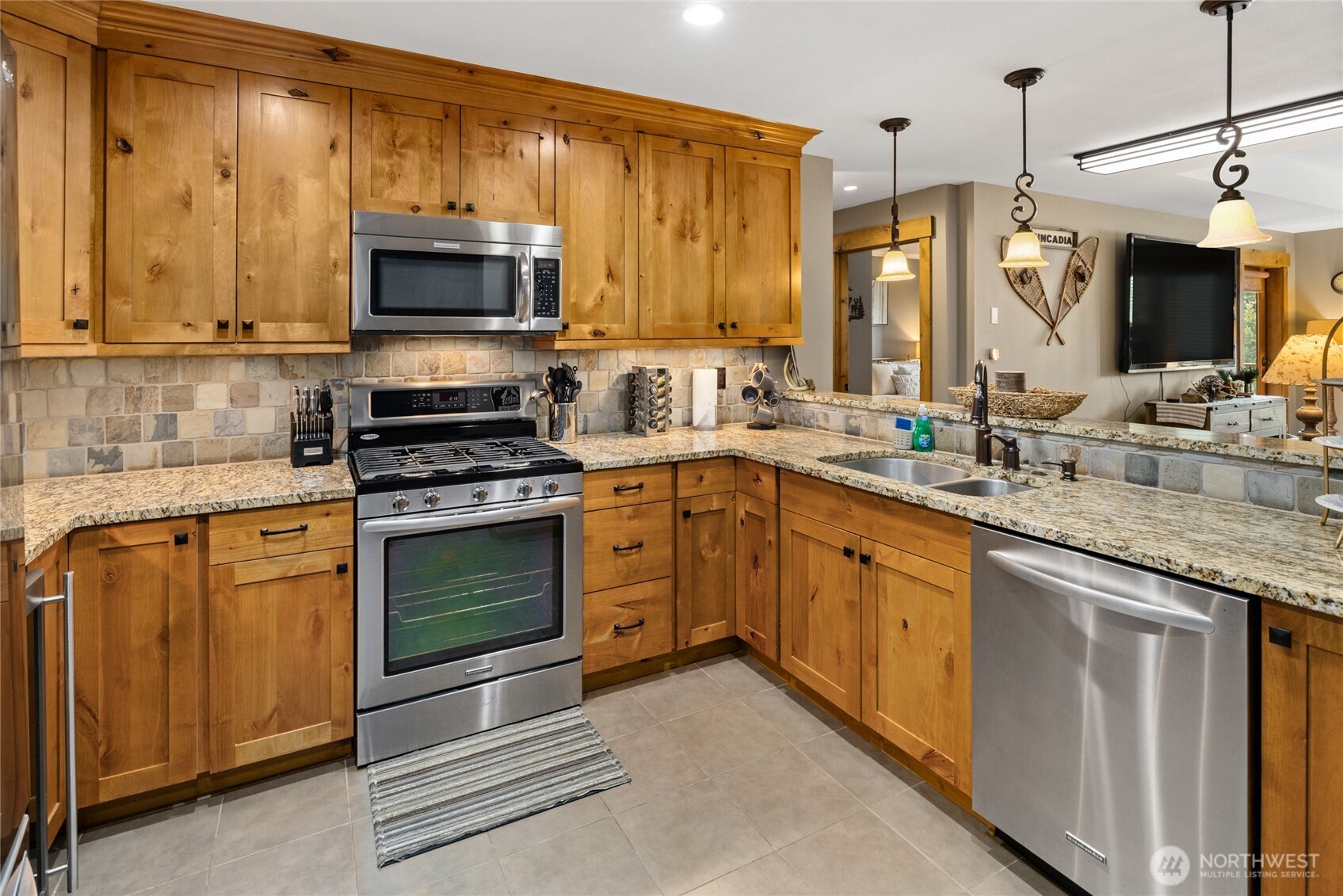 3770 Suncadia Trail Unit: 207