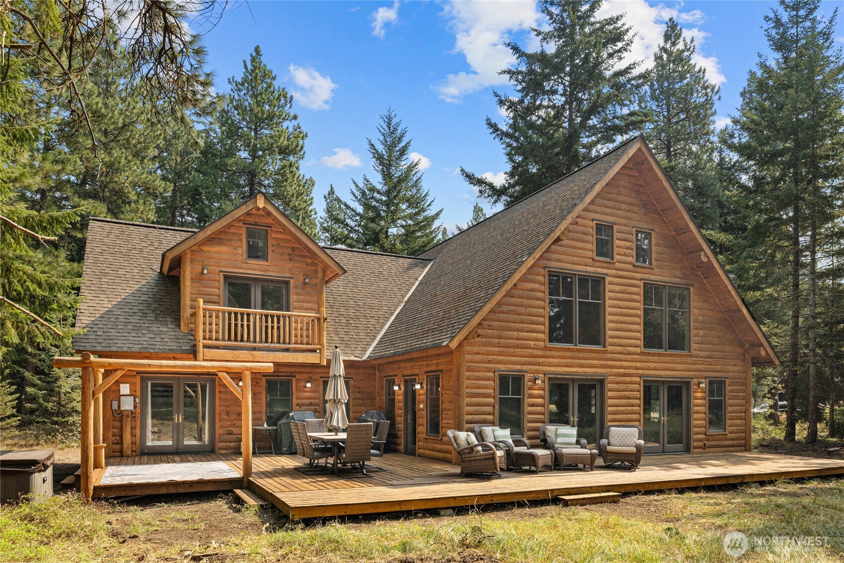 1611 Larkspur Loop
