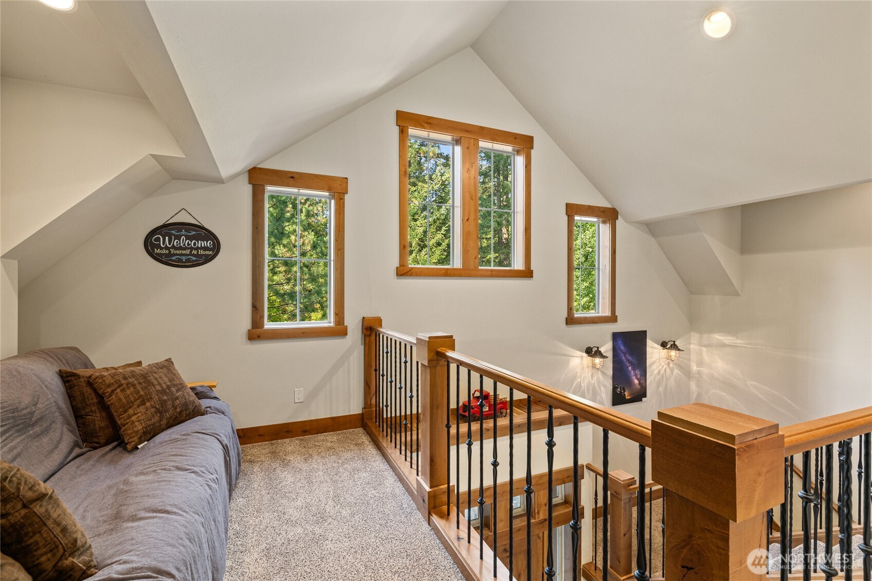 991 Larkspur Loop