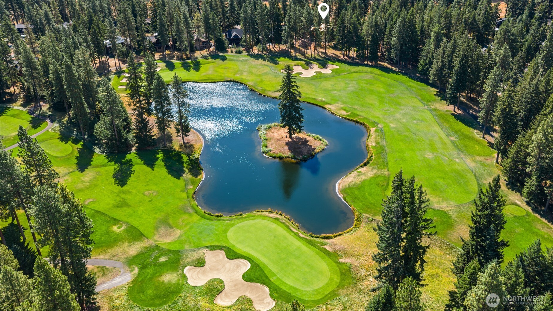 1060 Larkspur Loop