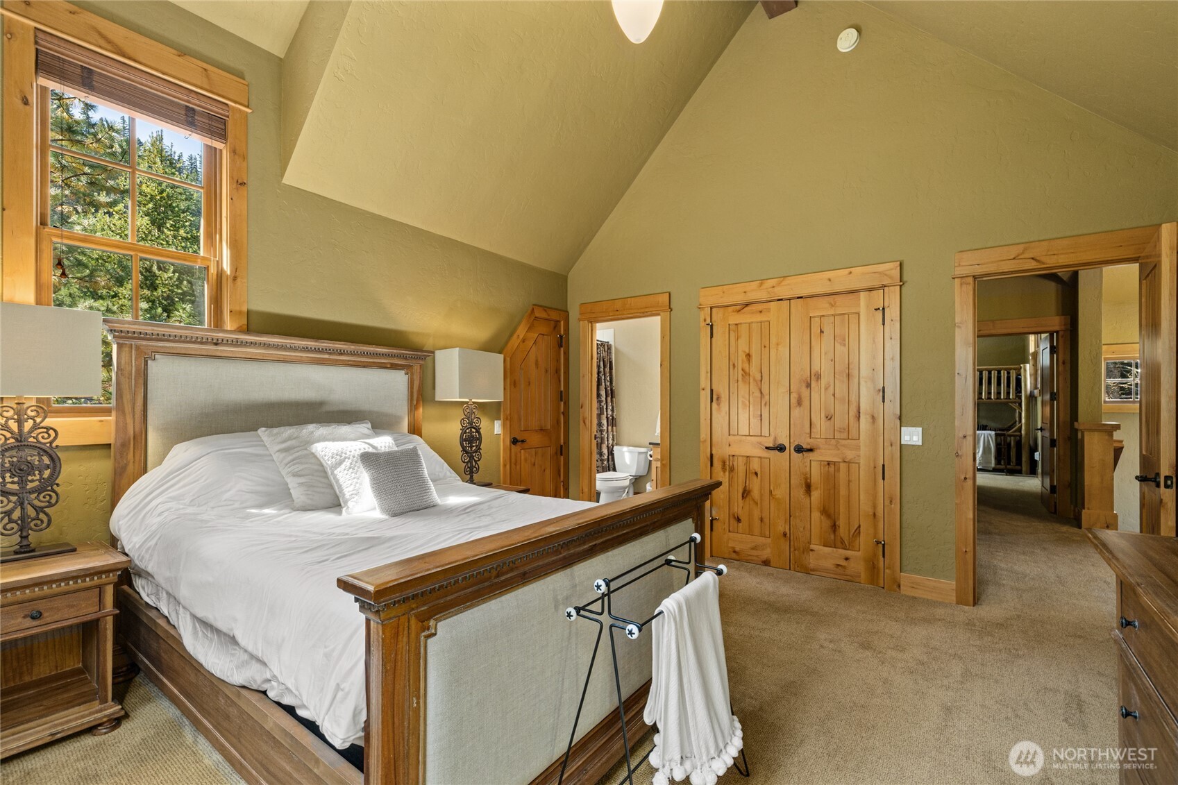 70 Saddle Ridge Loop