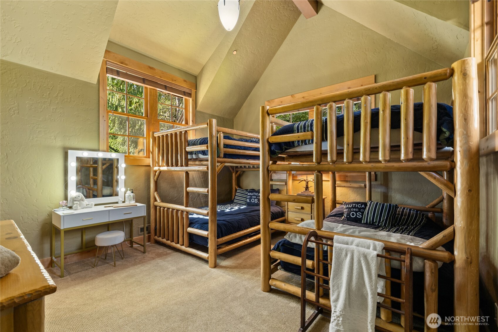 70 Saddle Ridge Loop