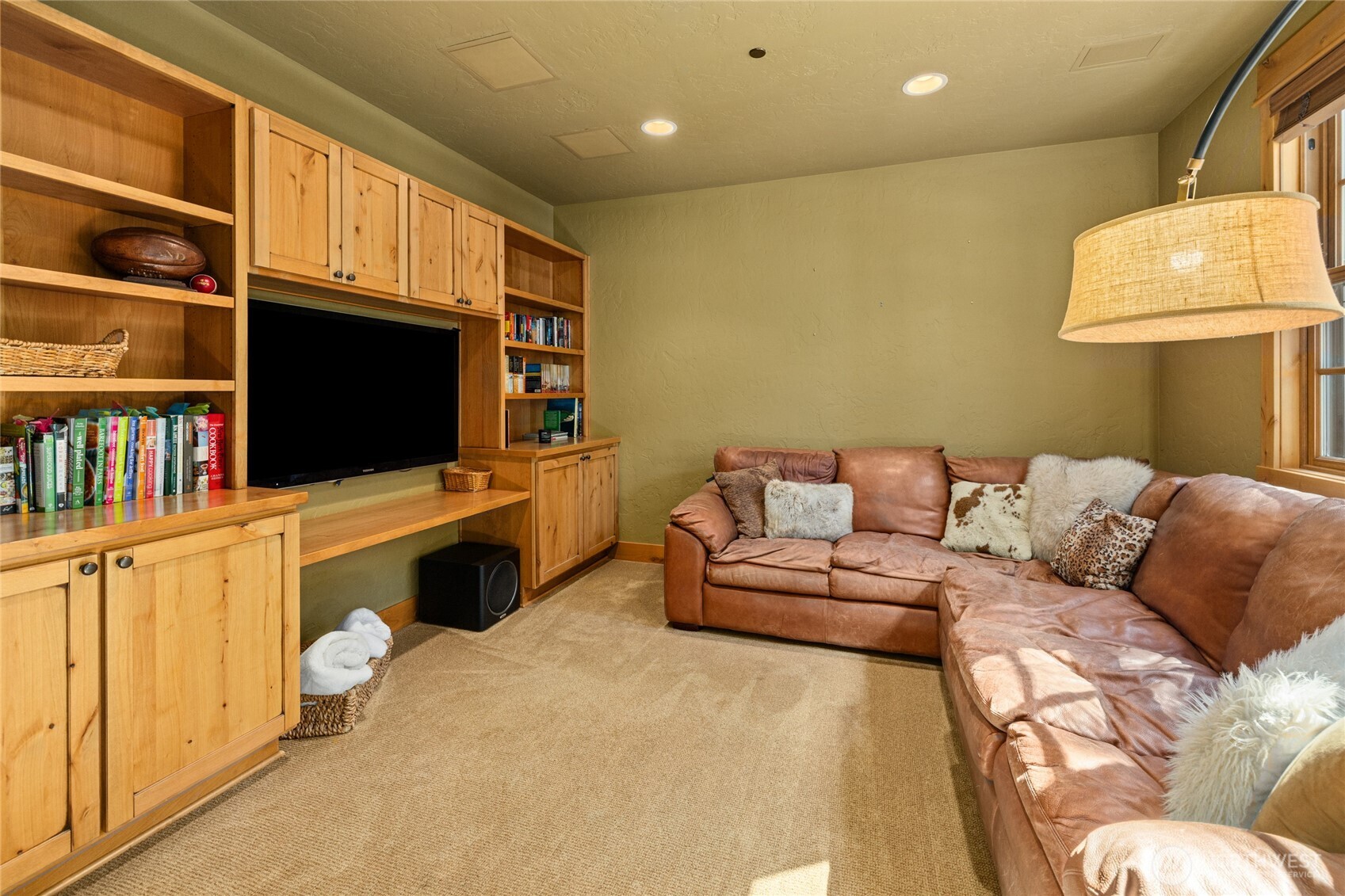 70 Saddle Ridge Loop