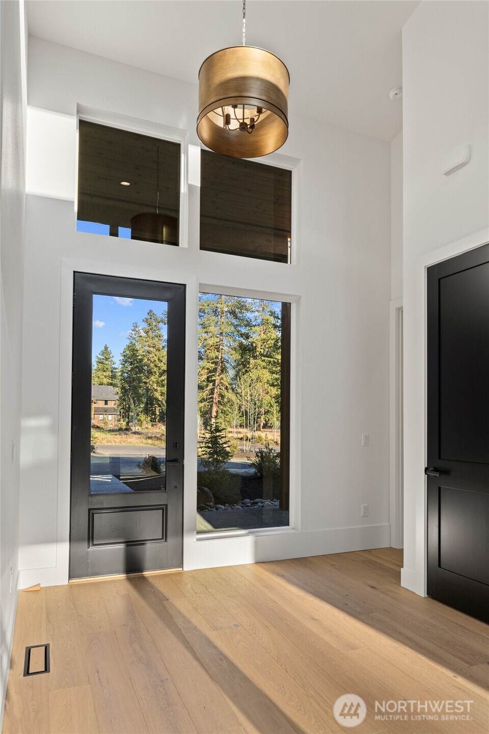 1700 Wanawish Loop