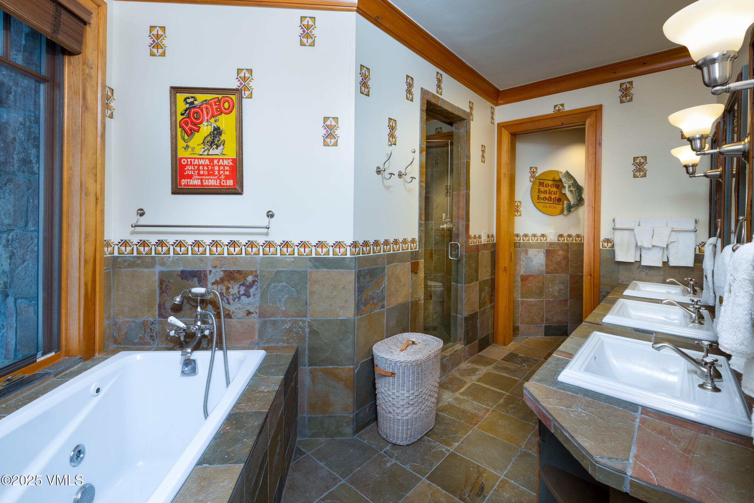 933 Strawberry Park Road