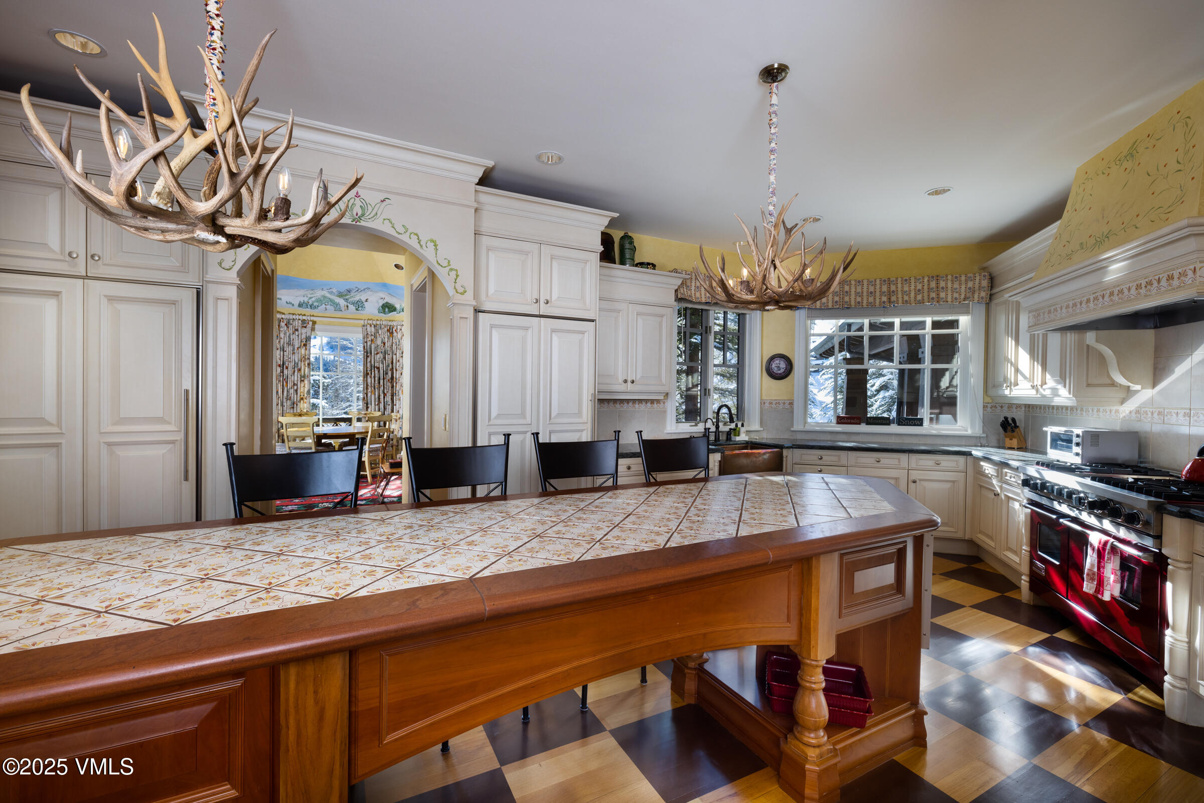 933 Strawberry Park Road