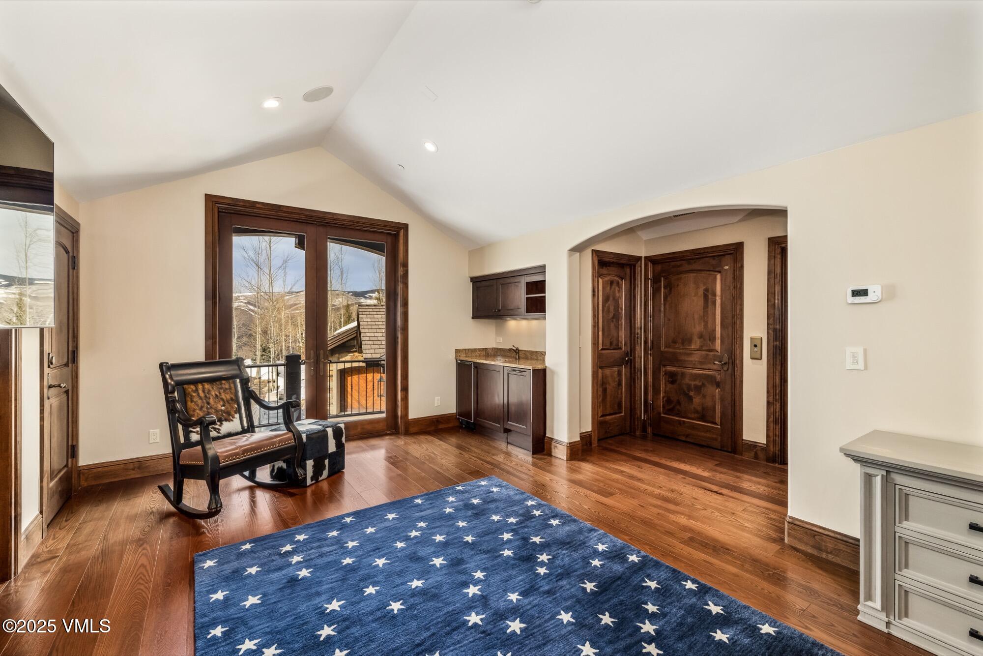 76 Elkhorn