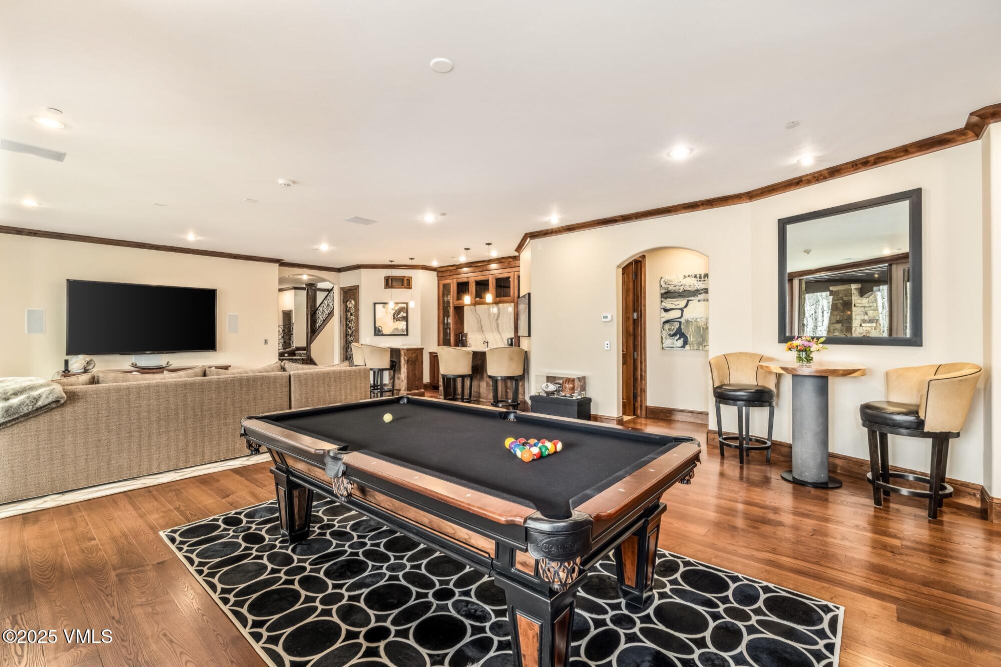 76 Elkhorn