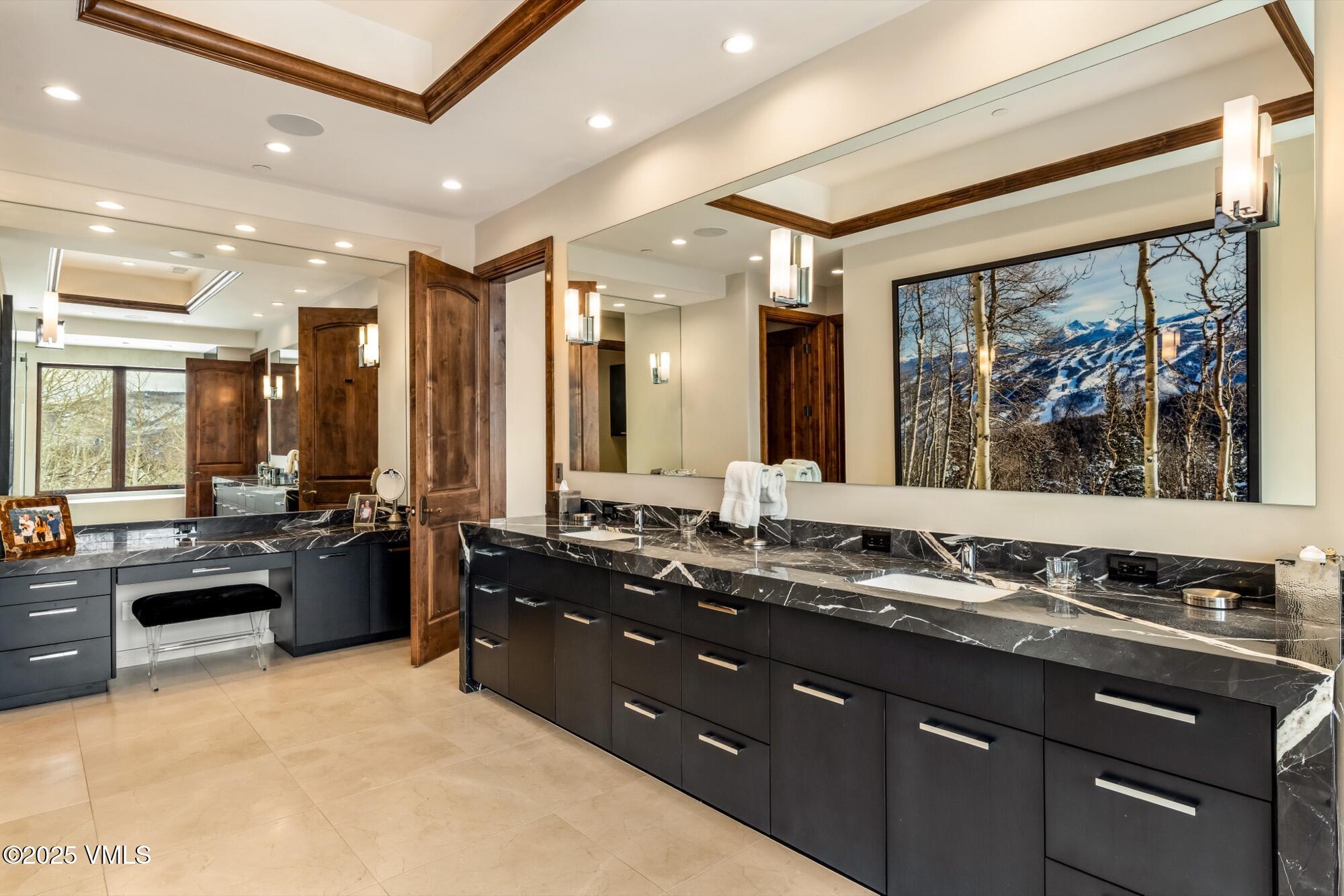 76 Elkhorn